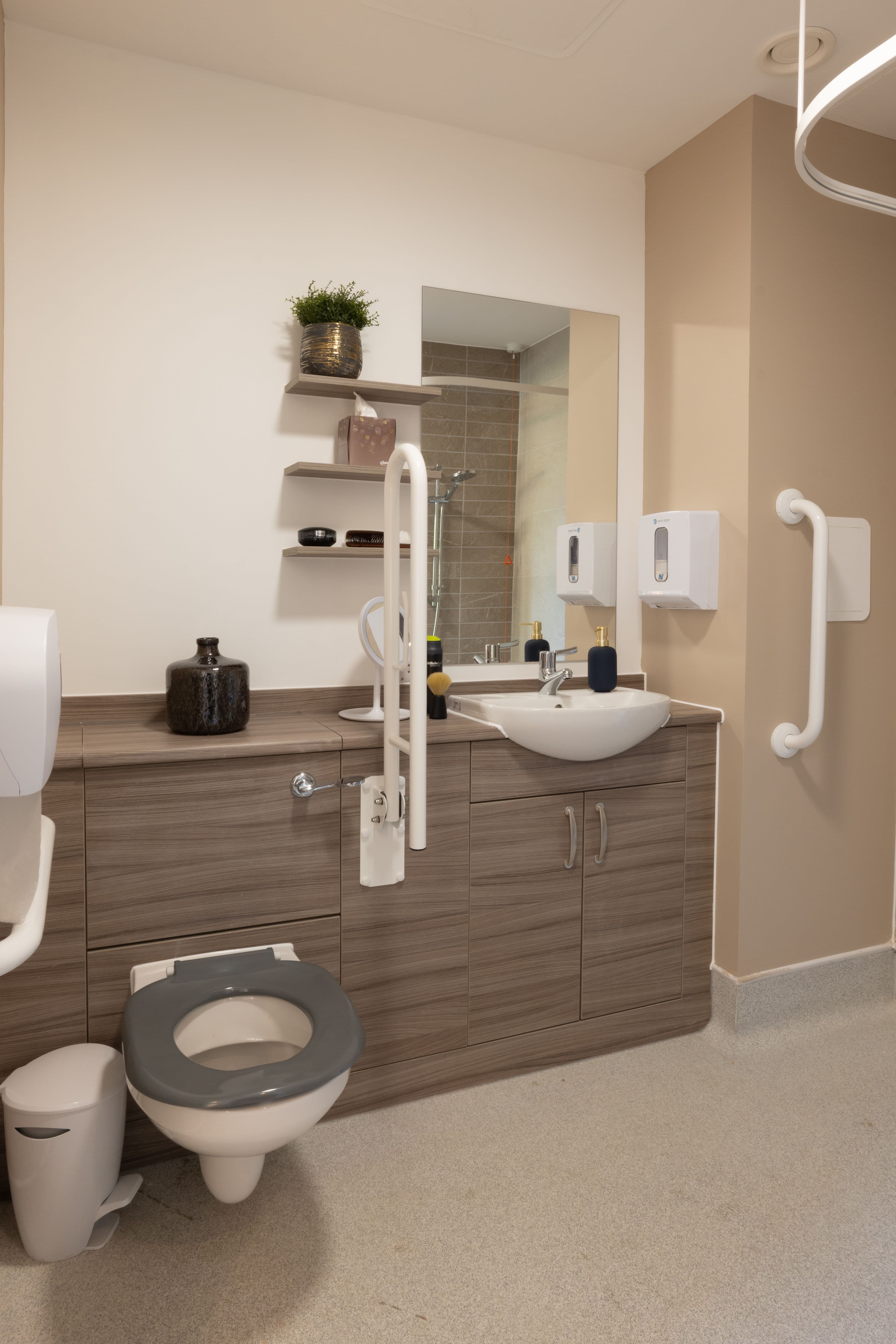 Independent Care Home - Almond Valley care home - 006