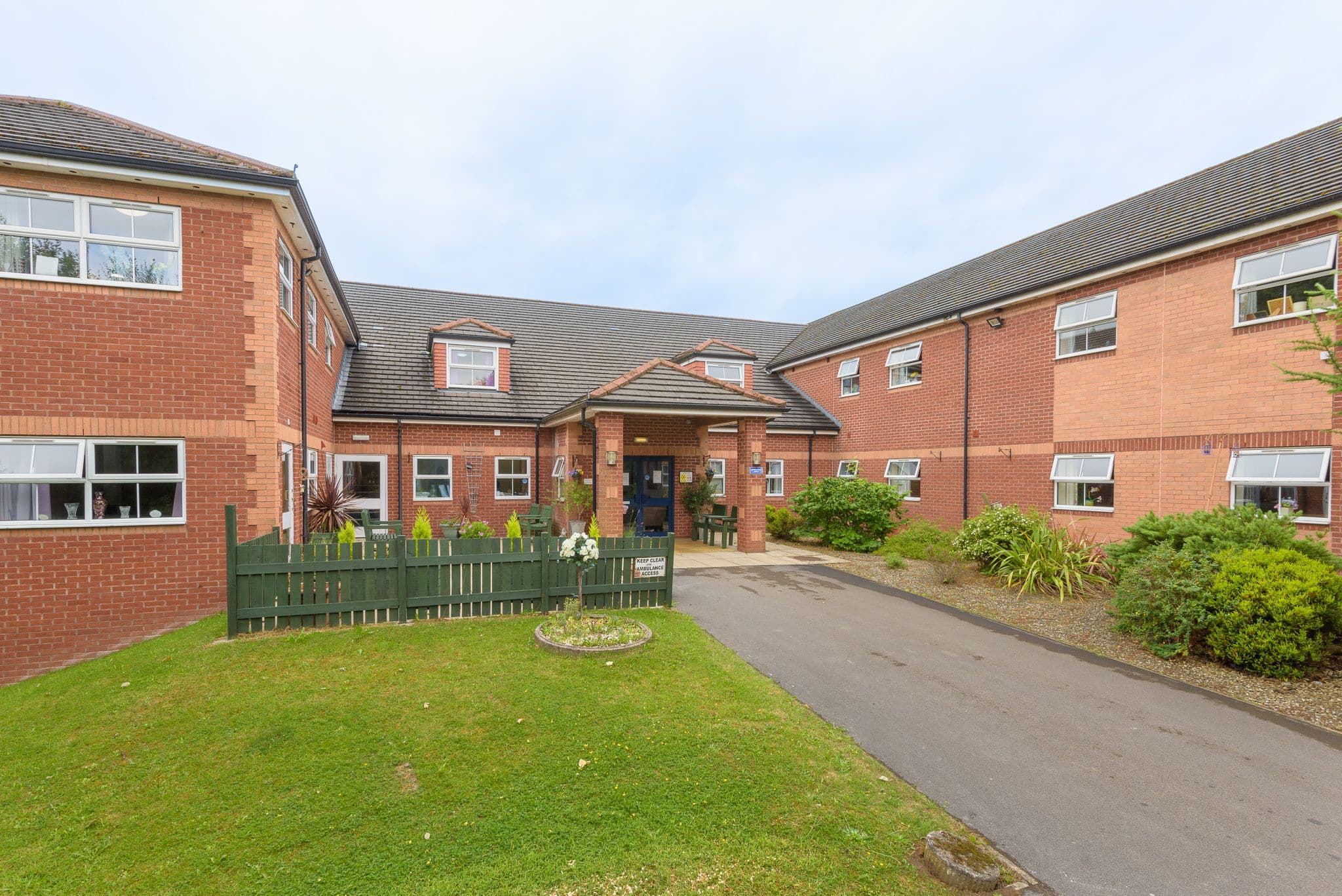 Highgate Care - Alpine Lodge care home - 000