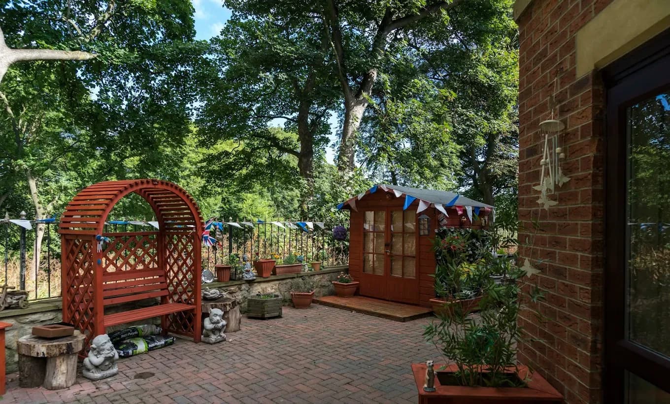 HC-One - Ashbourne Lodge care home - 008