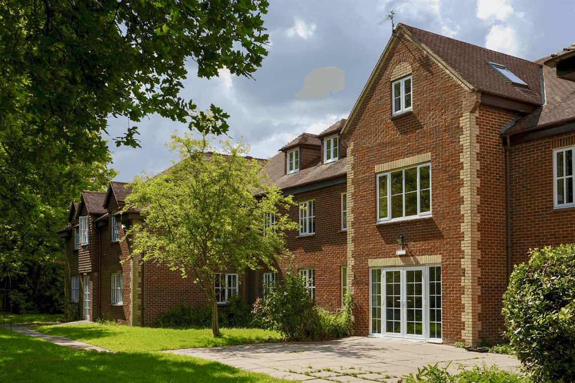 Avebury House - Image 1