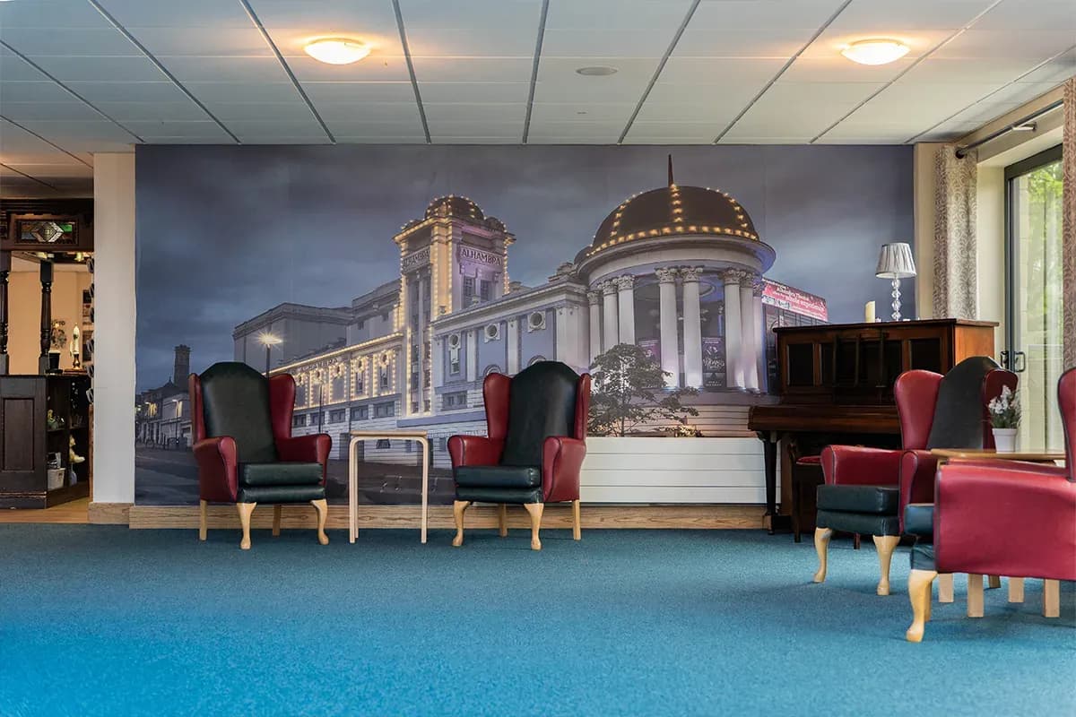 Holt Family Care Group - The Avenue care home 2