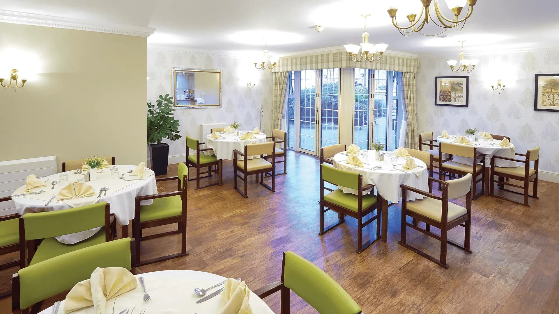 Avery Healthcare - Acacia Mews care home 4