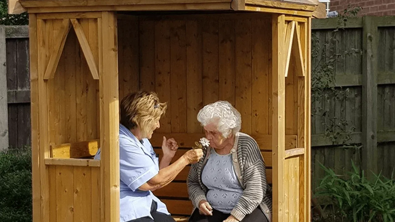 Avery Healthcare - Amarna House care home 5