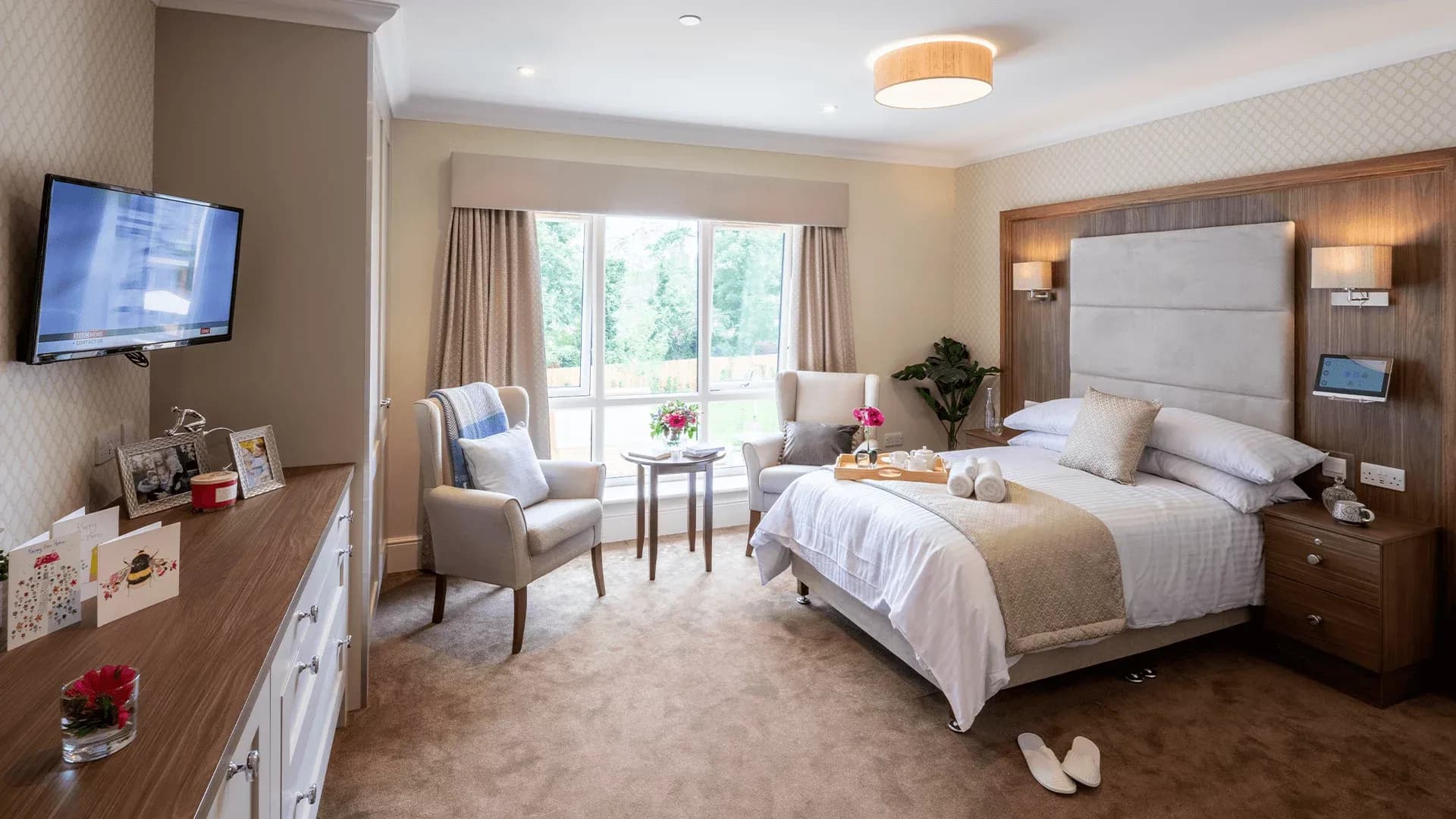 Avery Healthcare - Edenbridge Manor care home 8