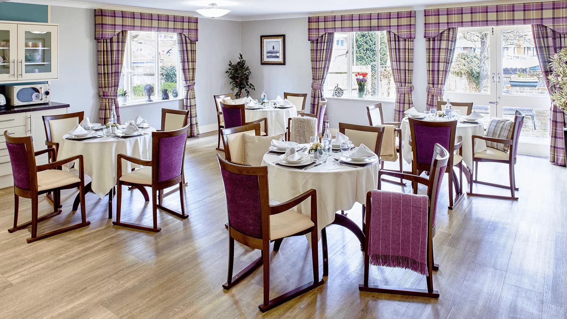 Avery Healthcare - Elvy Court care home 6