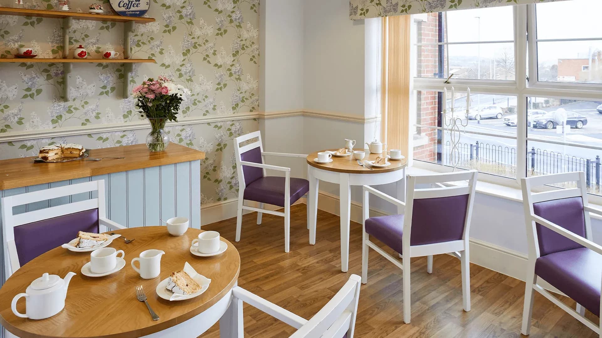 Avery Healthcare - Hanford Court care home 5