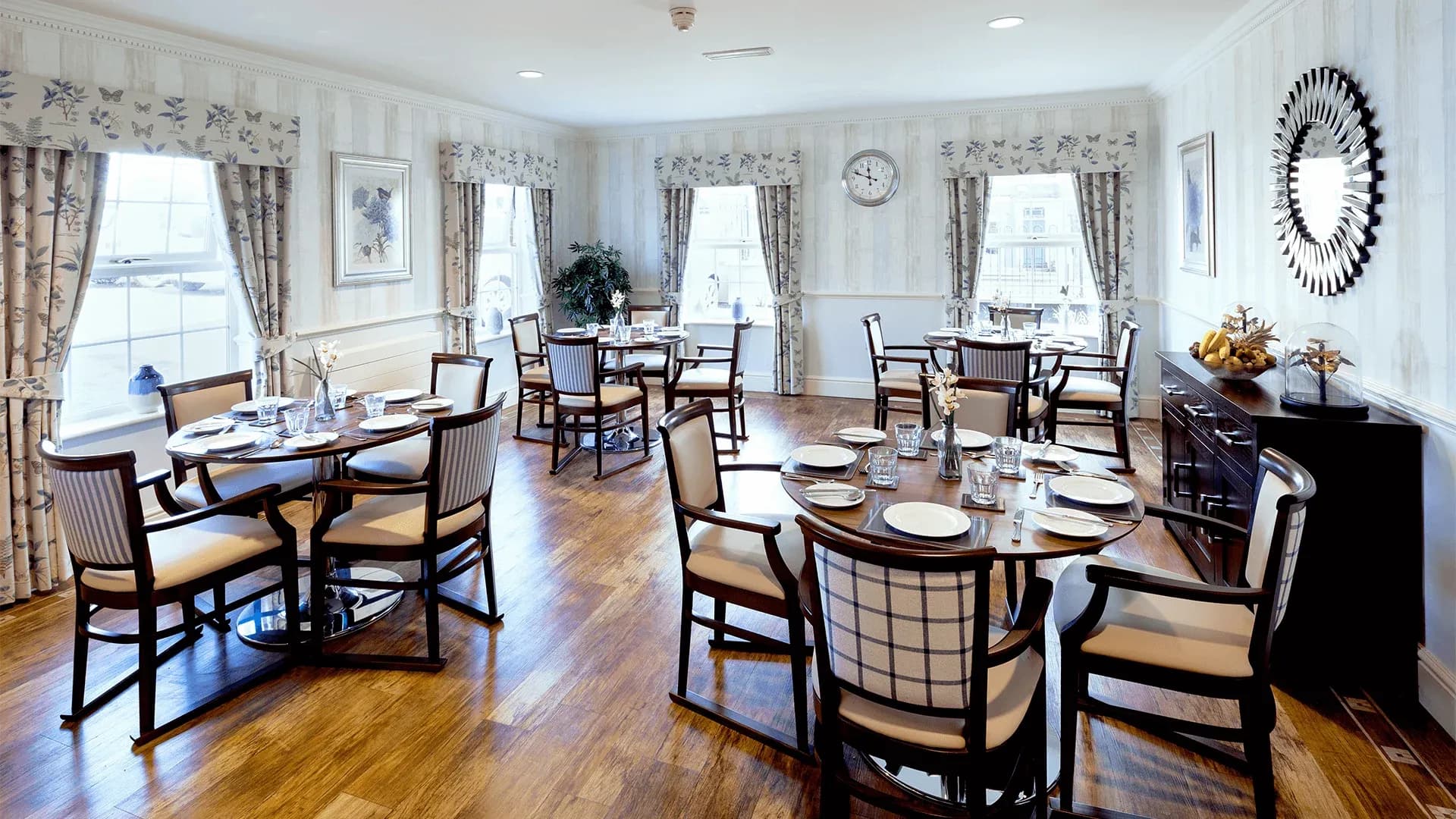 Avery Healthcare - Horse Fair care home 5
