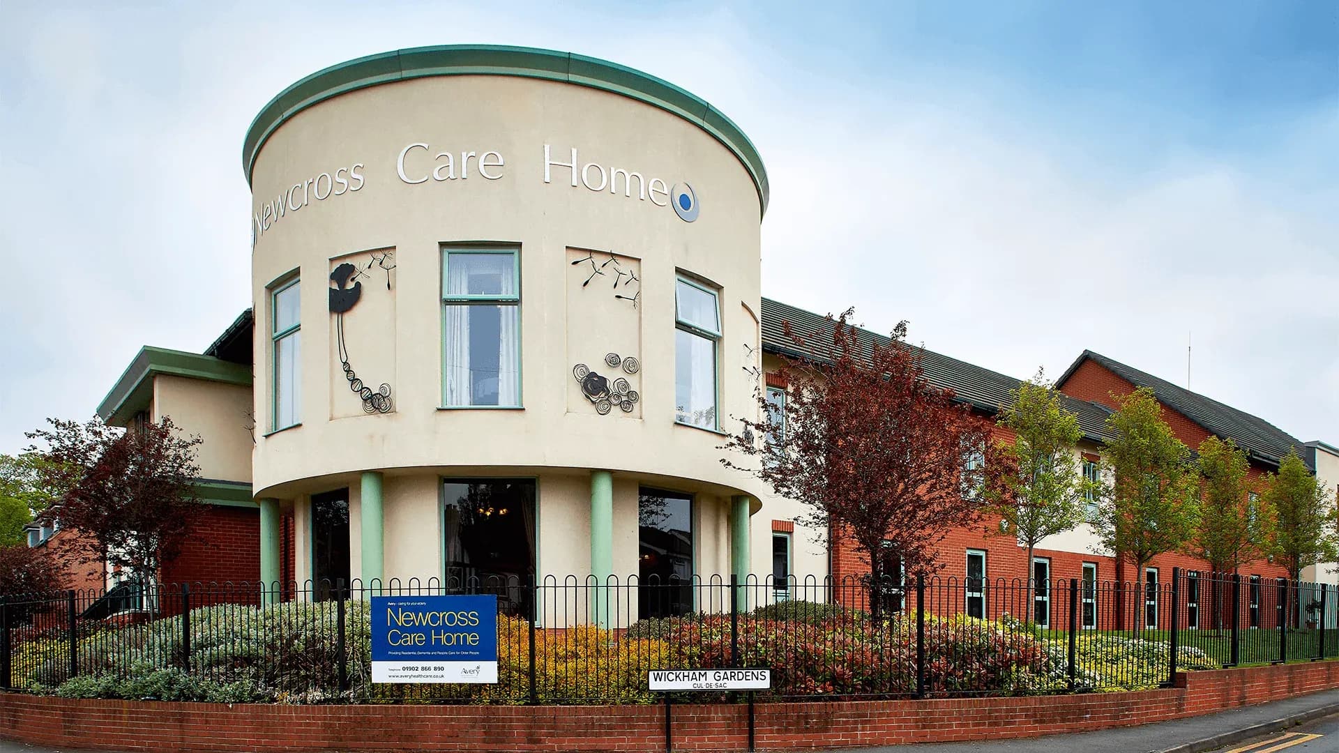 Exterior photo of Newcross Care Home in Wolverhampton