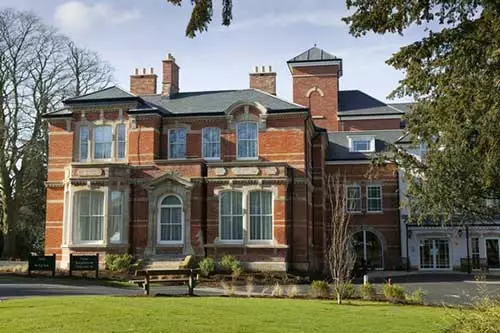 Exterior photo of South Lodge Care Home in Leicester