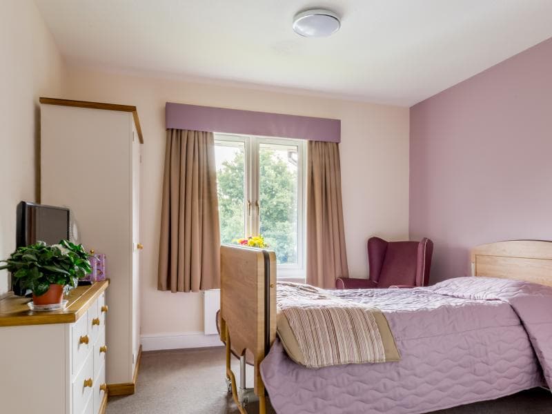 Barchester Healthcare - West Oak care home 10