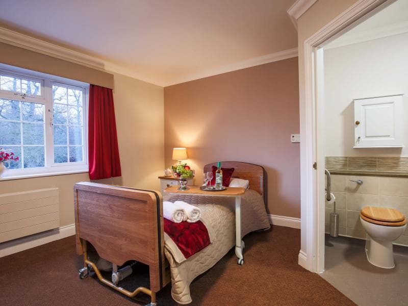 Barchester Healthcare - White Lodge care home 15