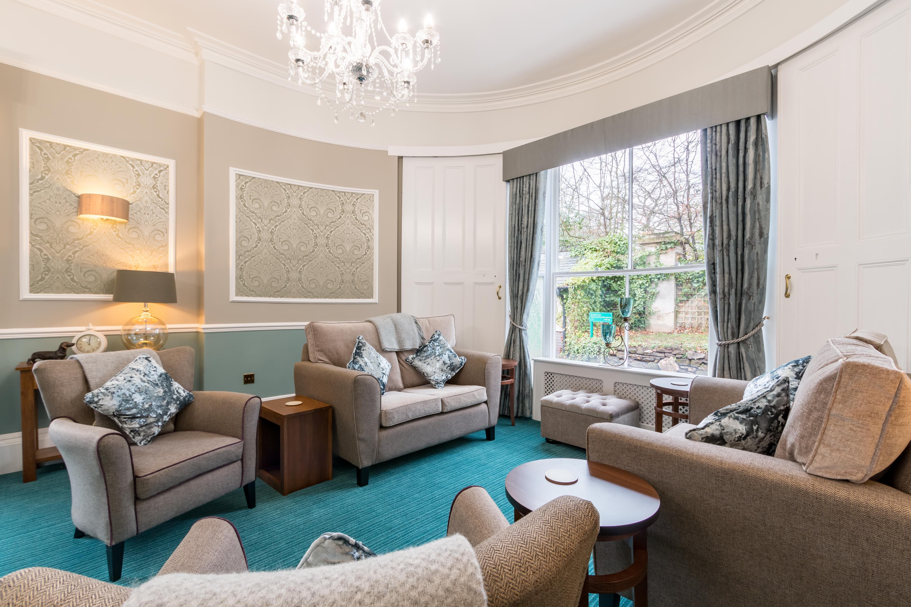 Communal Lounge of Edgbaston Beaumont Care Home in Birmingham, West Midlands