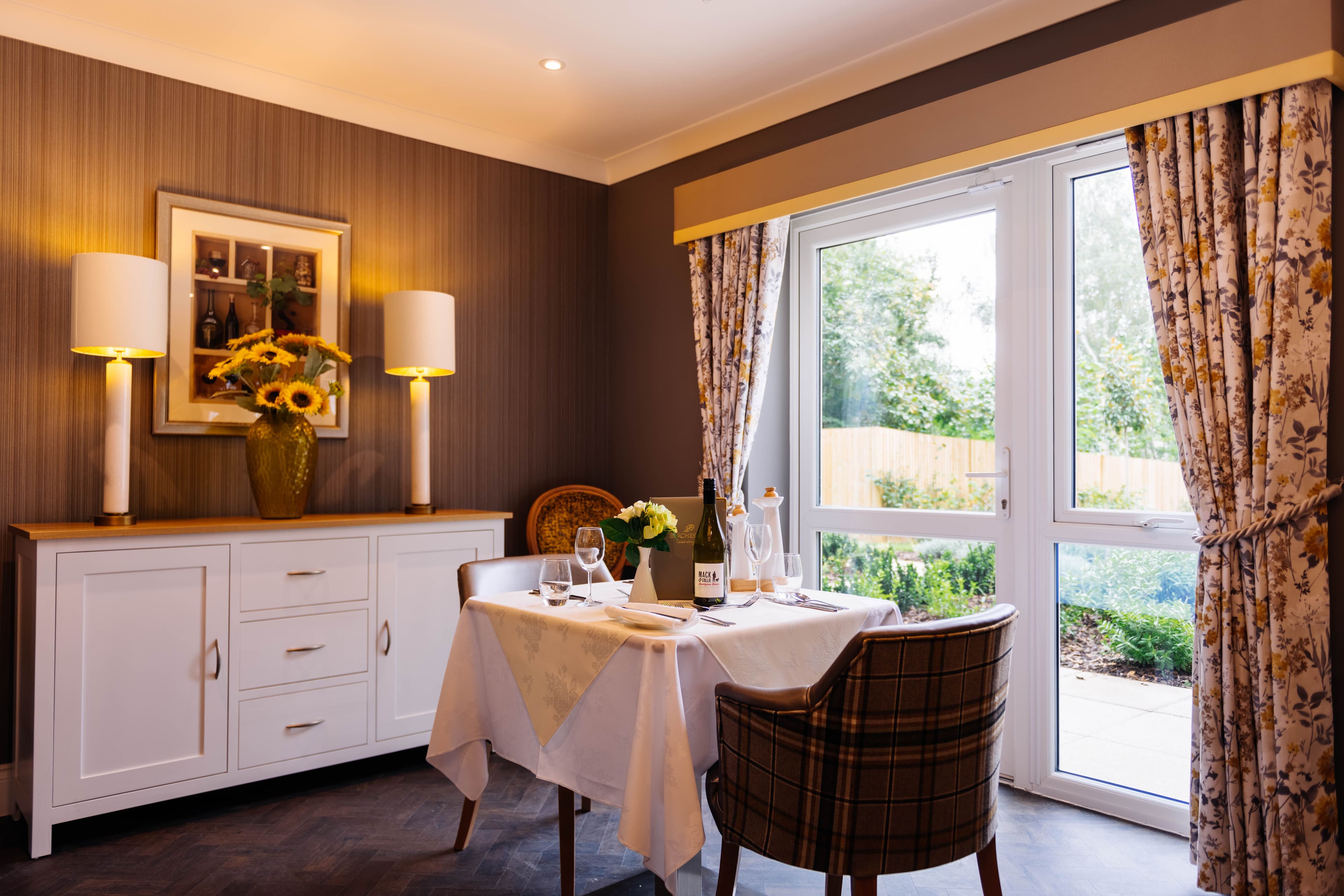 Barchester Healthcare - Kings Park care home 8