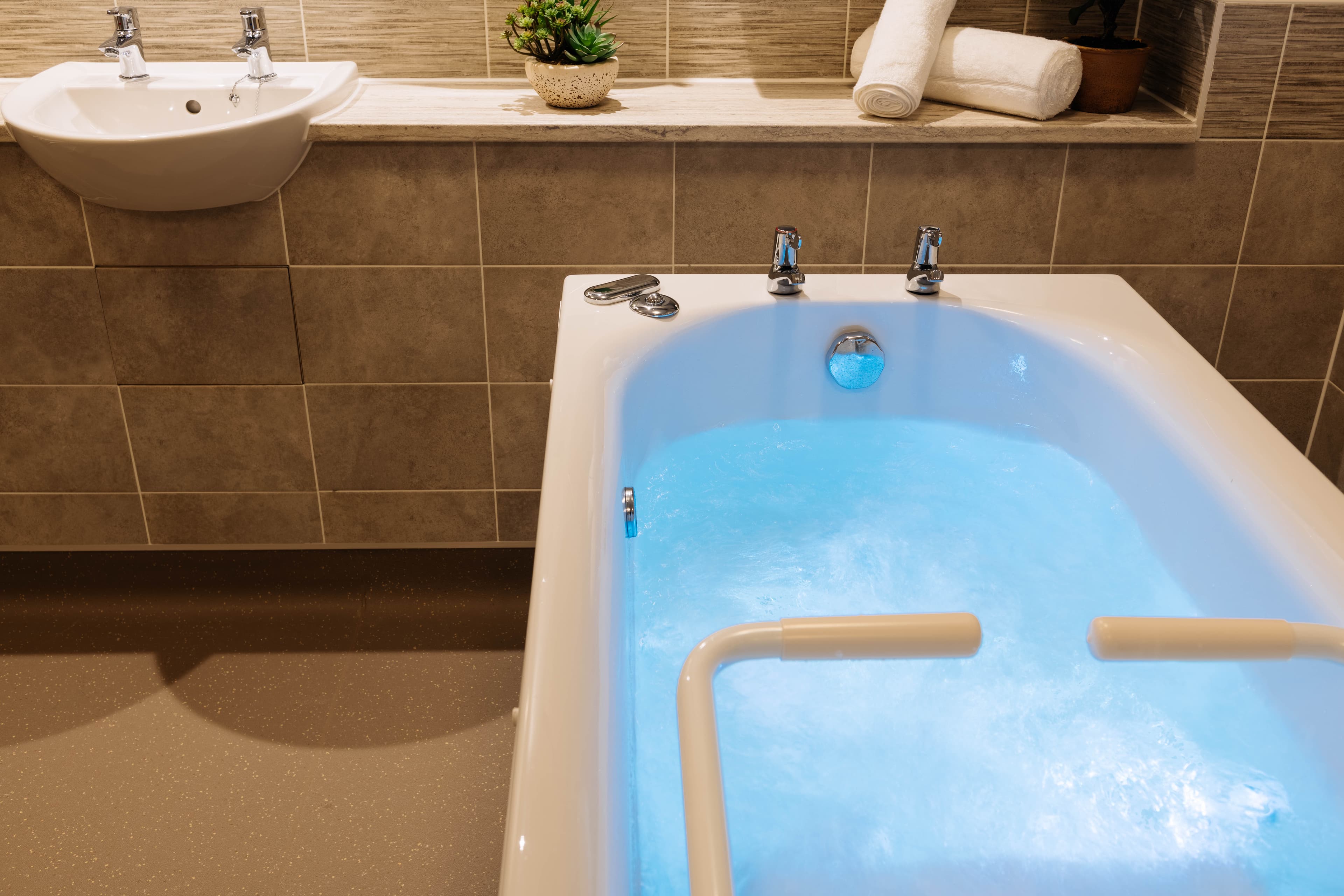 Barchester Healthcare - Kings Park care home 22