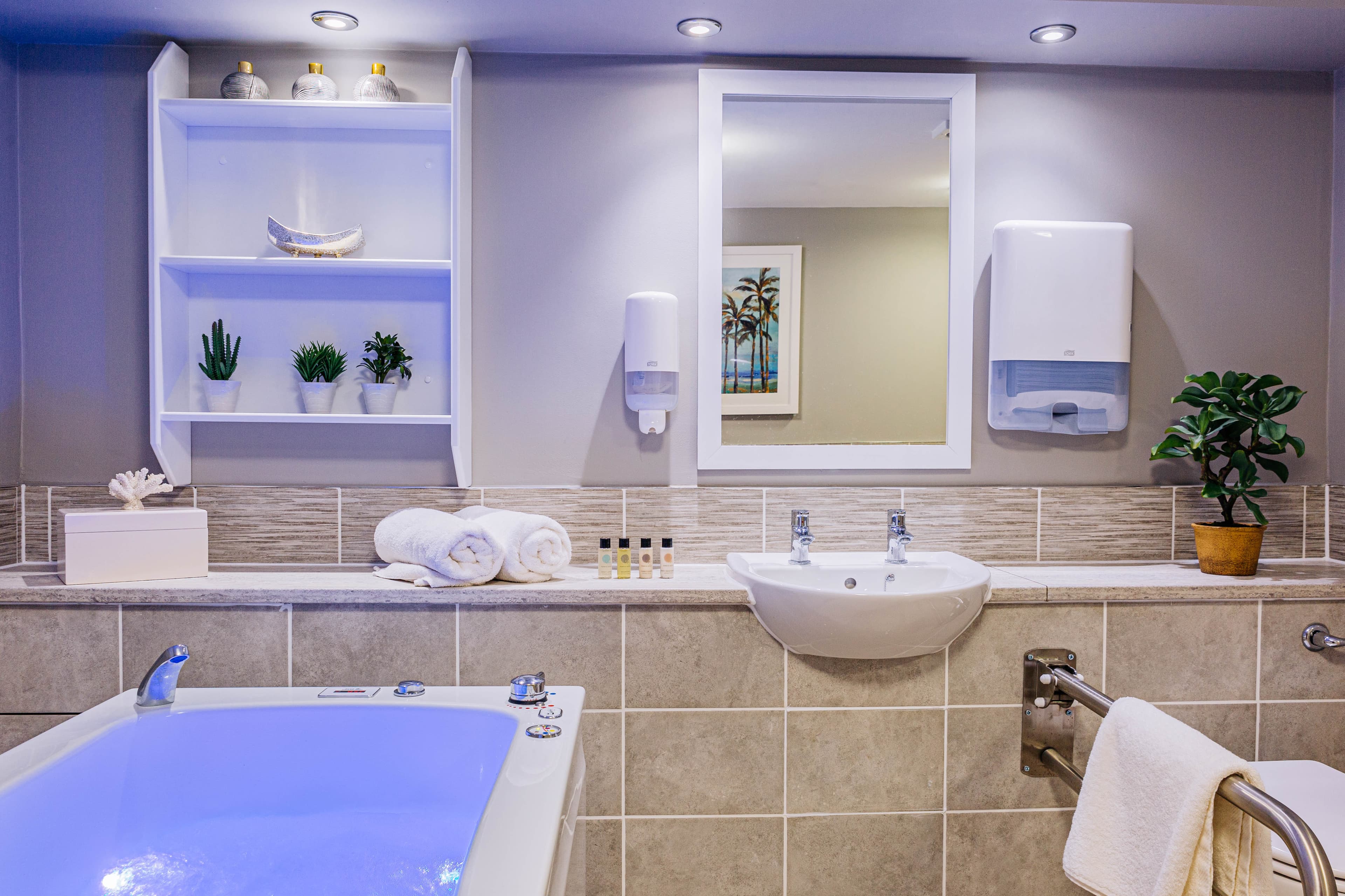 Bathroom of Leeming Bar Grange Care Home in Northallerton, Hambleton