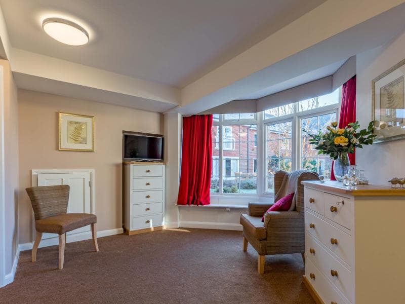 Barchester Healthcare - Milford House care home 8