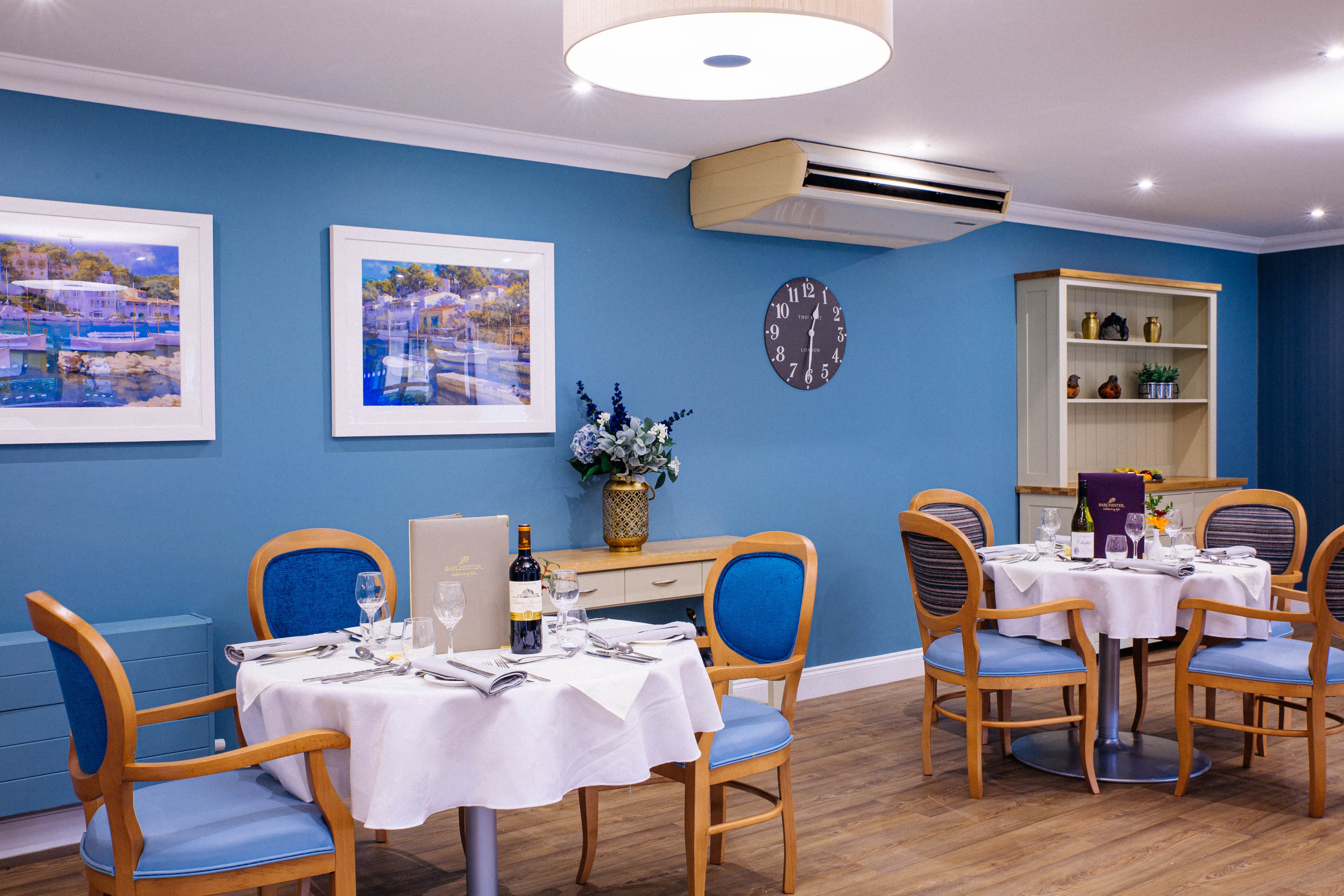 Dining Room in Oaklands Care Home in Cambridge, Cambridgeshire