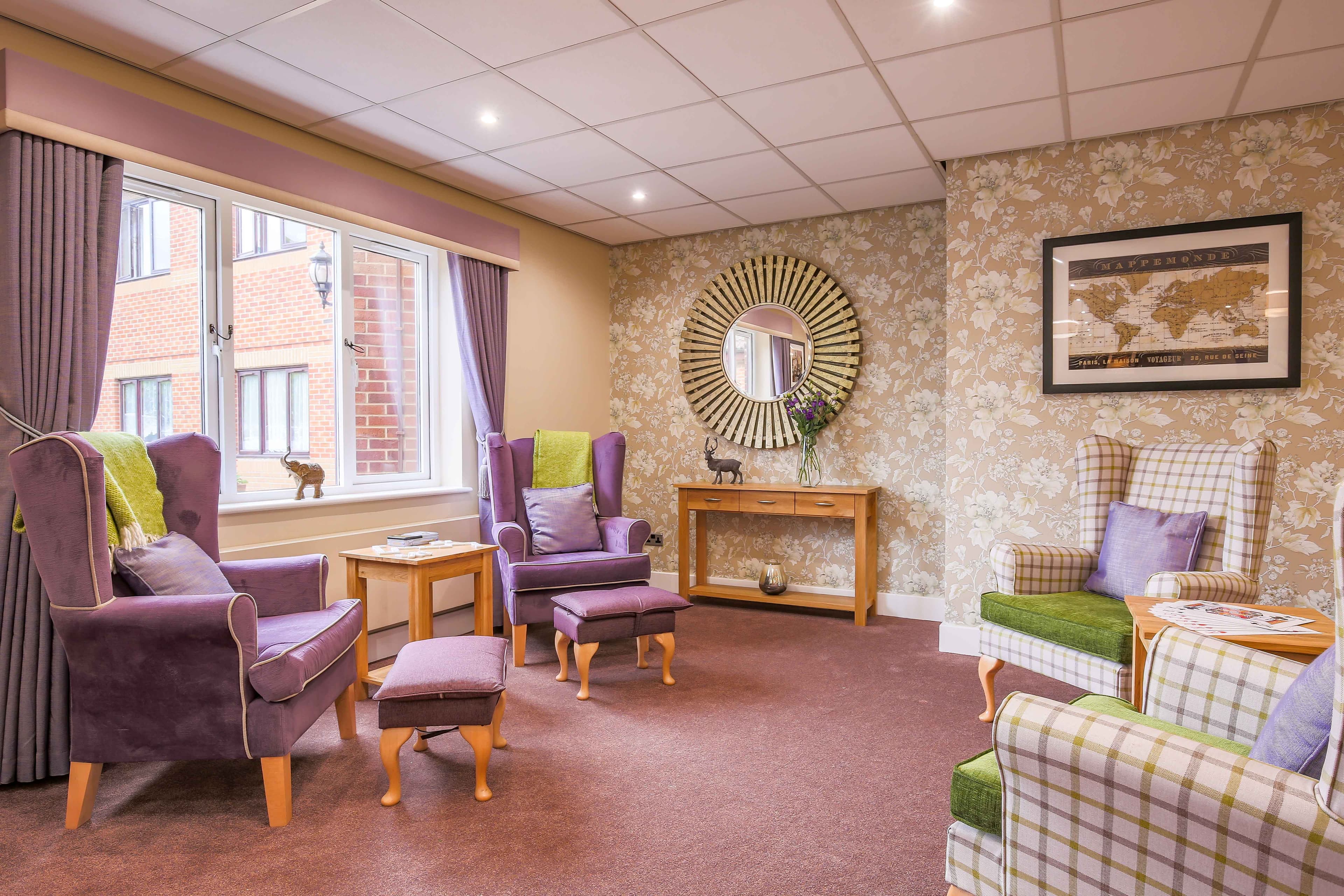 Communal Lounge at Park View Care Home in Barking and Dagenham, Greater London