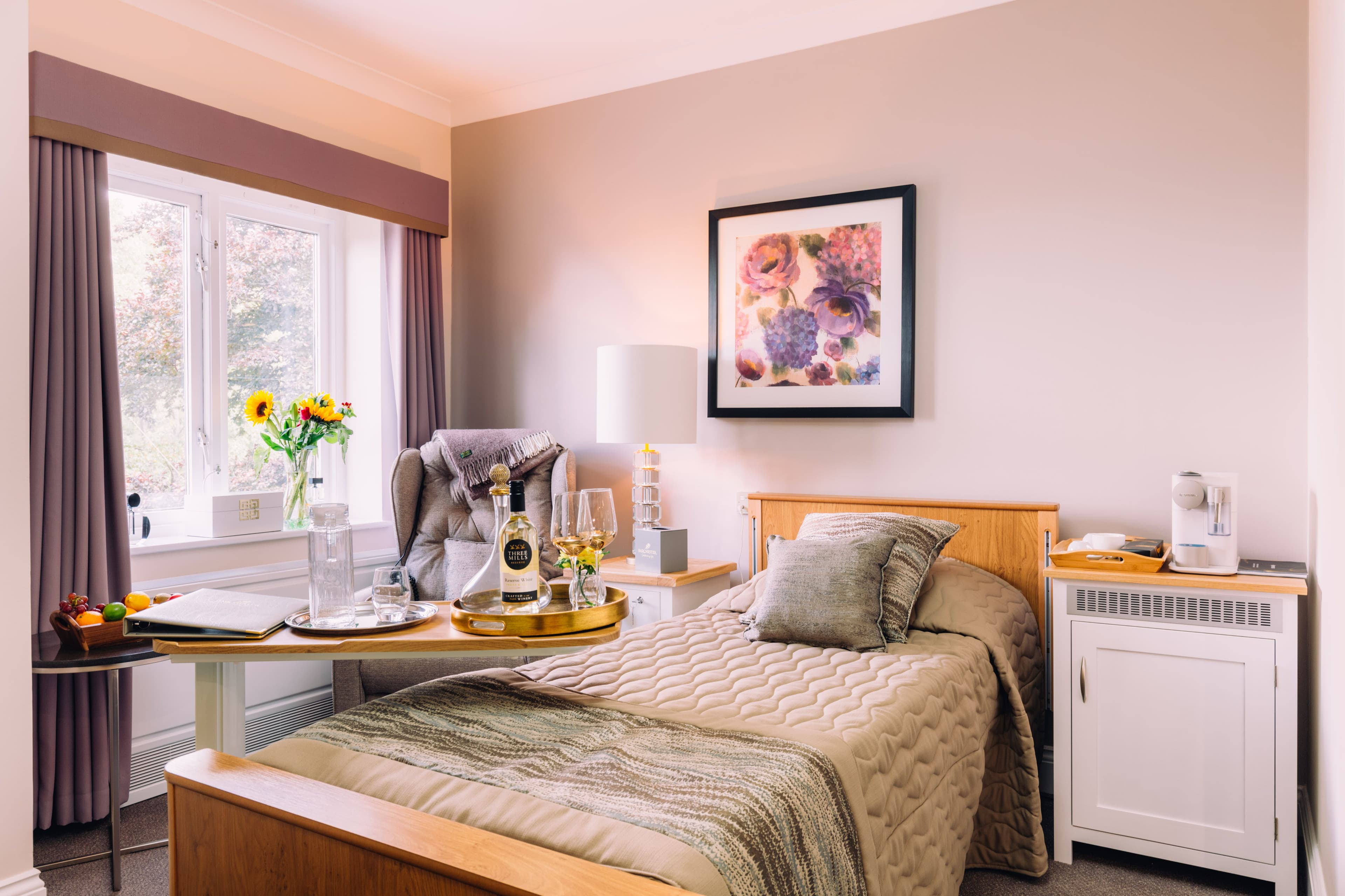 Bedroom at Peony Court Care Home in Croydon, Greater London