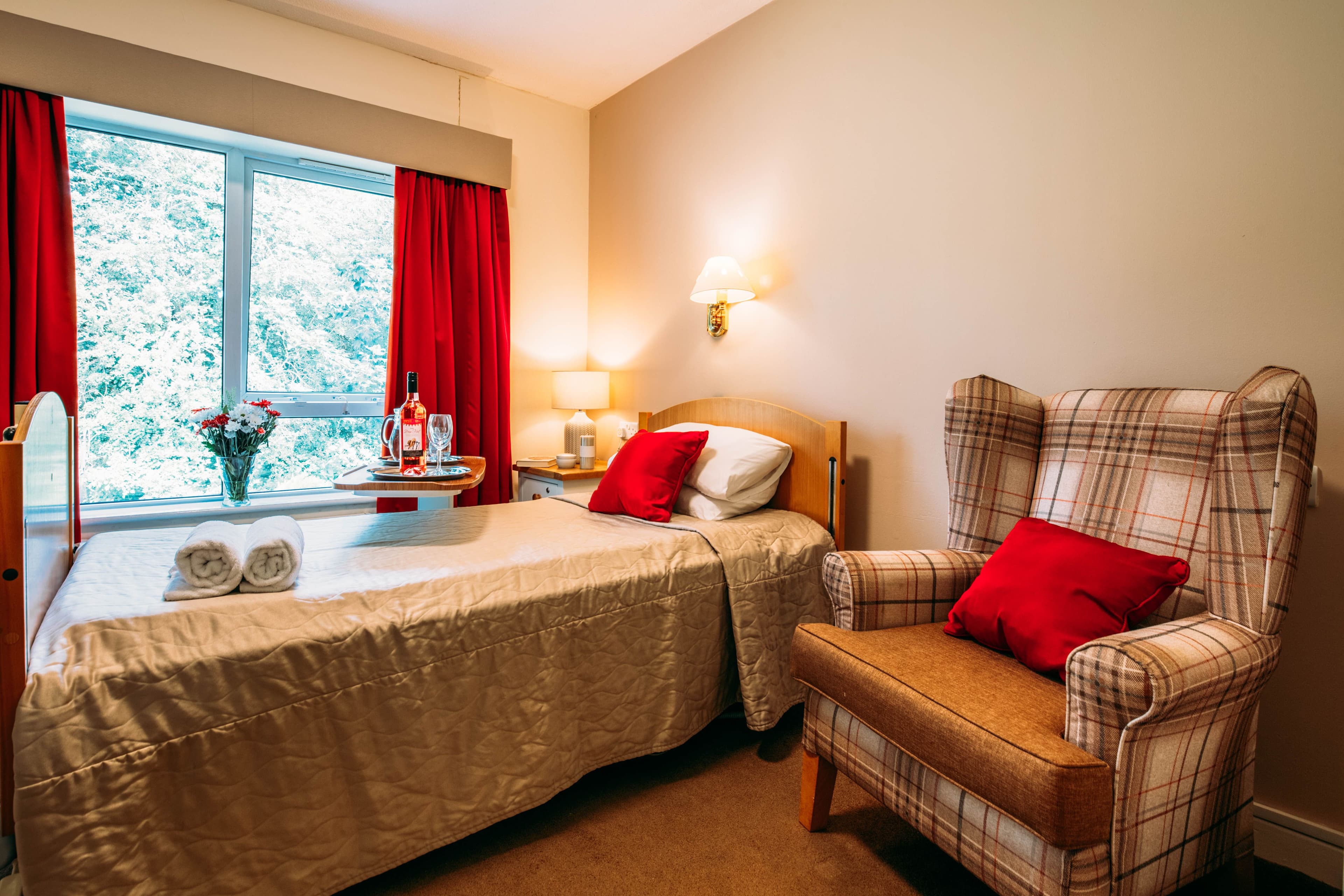 Bedroom at Plas-y-Dderwen Care Home in Camarthen, Camarthenshire