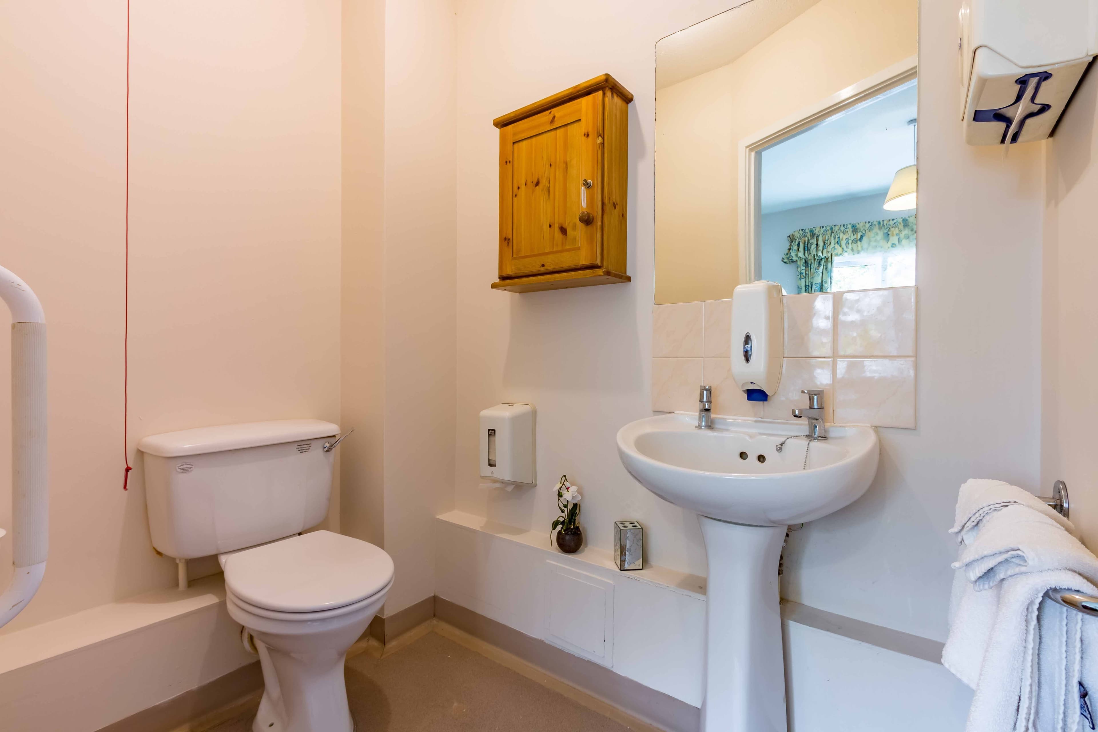 Barchester Healthcare - Barchester Healthcare Shelburne Lodge care home - 022
