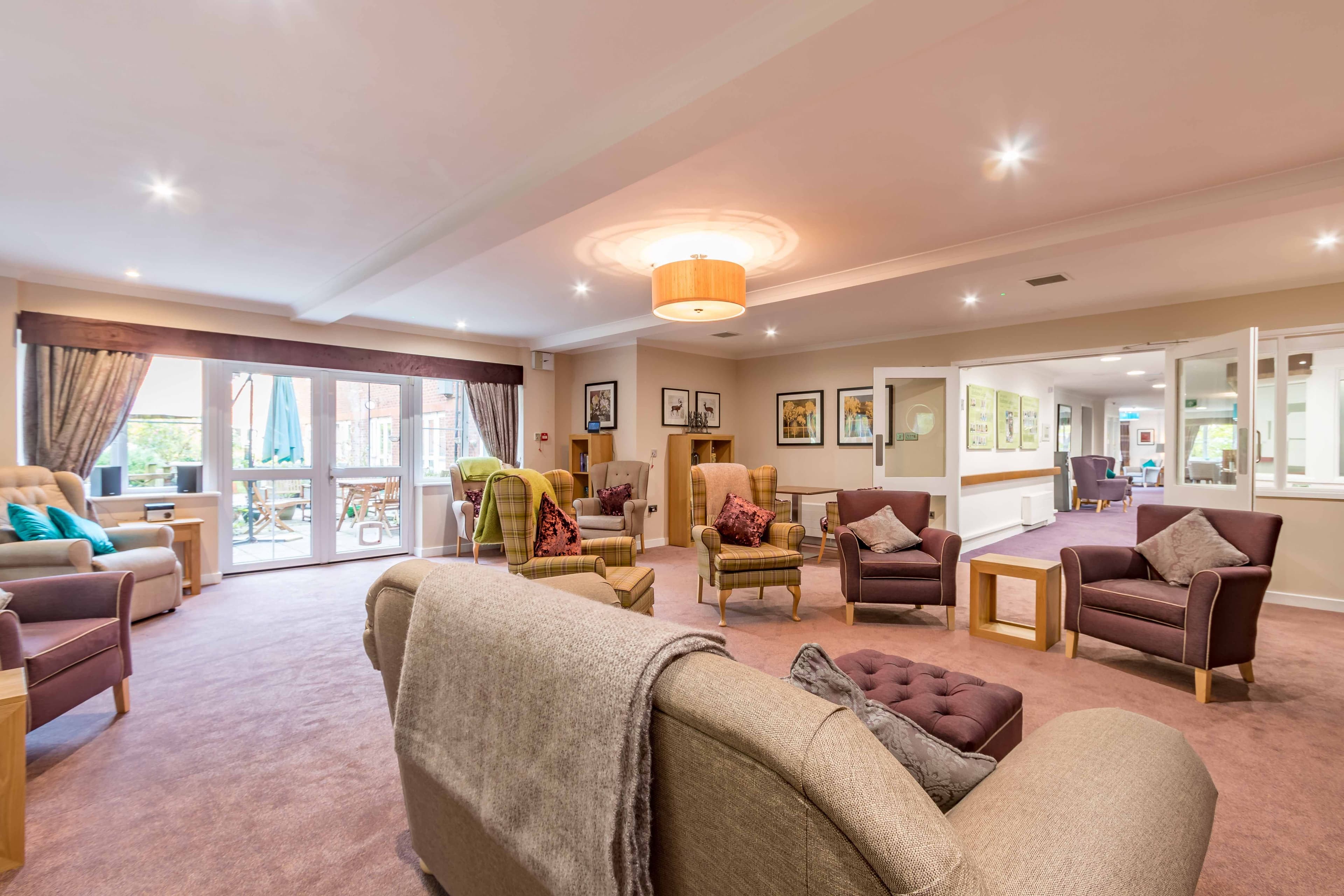 Barchester Healthcare - Barchester Healthcare Shelburne Lodge care home - 006