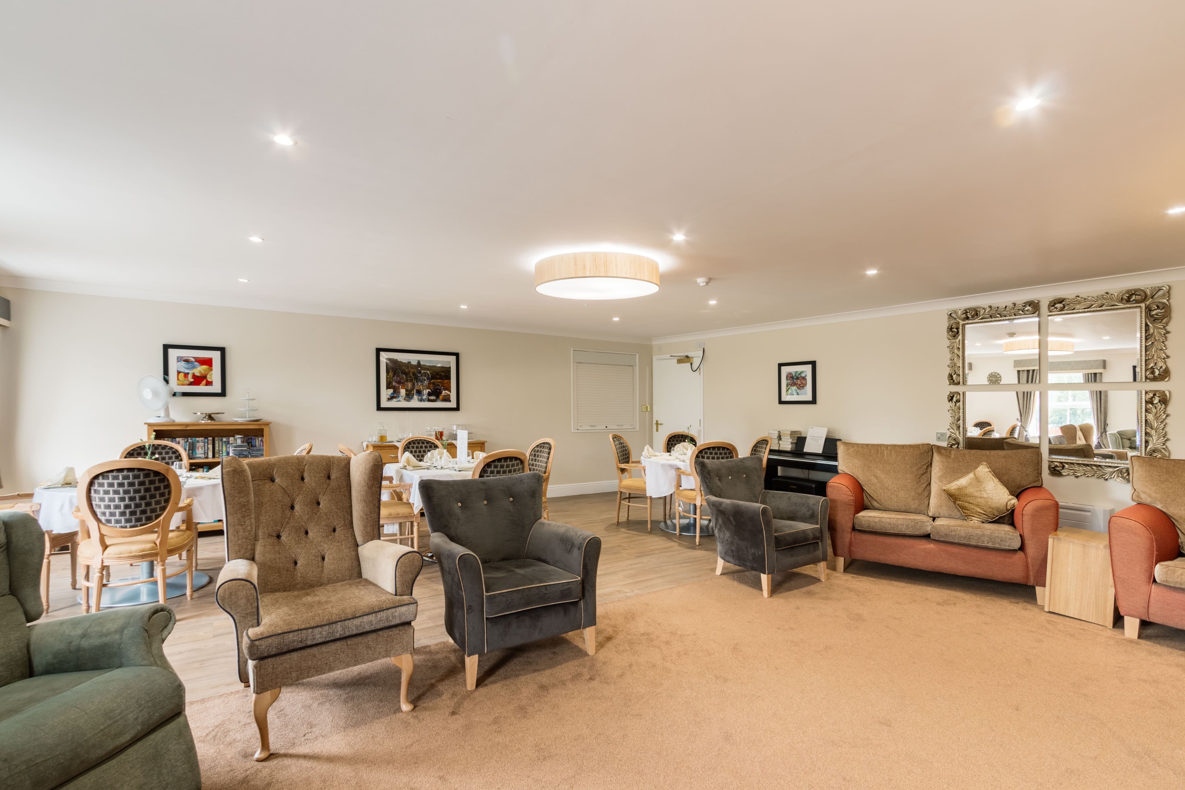 Communal Lounge at Stamford Bridge Beaumont Care Home in York, North Yorkshire