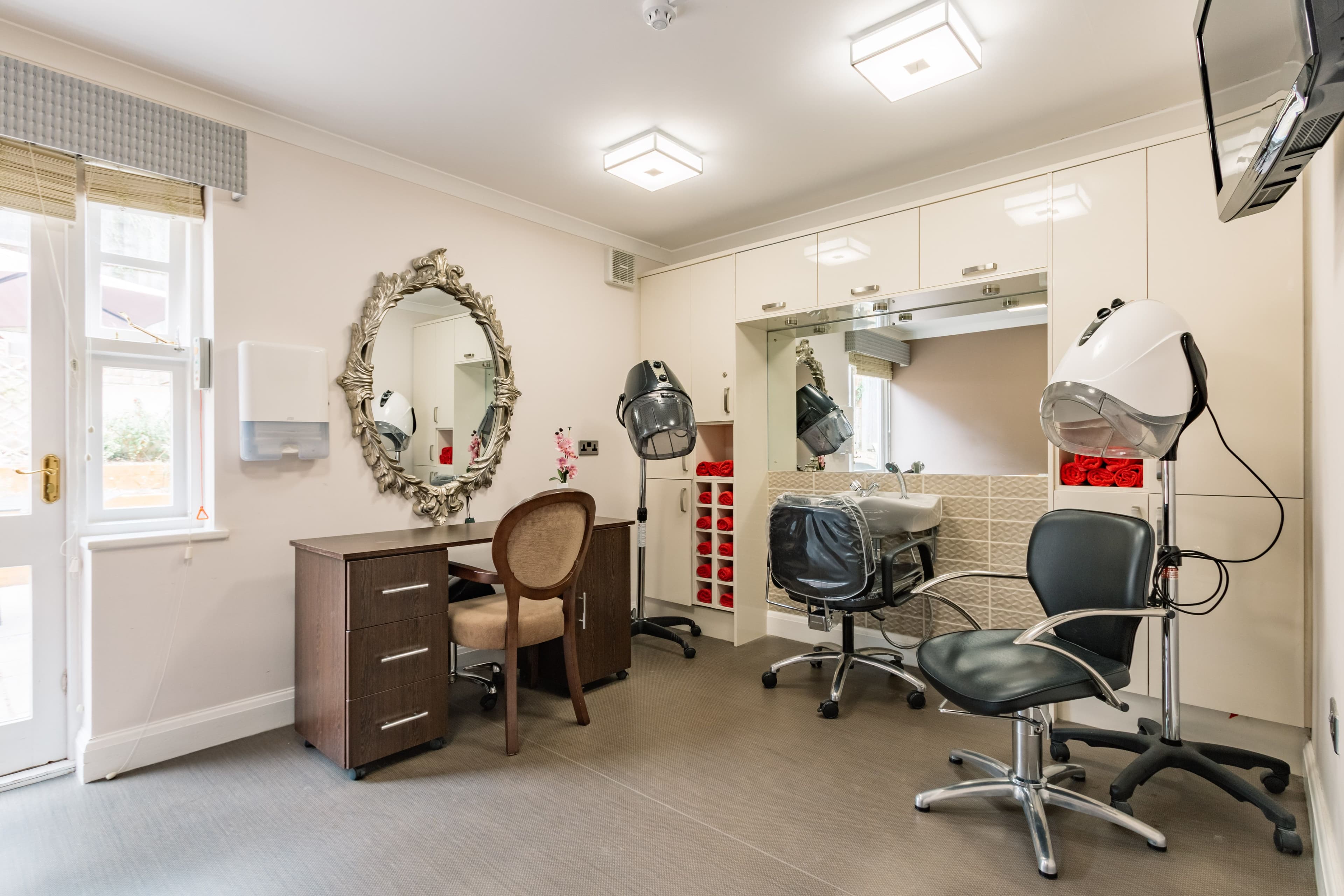 Barchester Healthcare - Barchester Healthcare Wimbledon Beaumont care home - 015