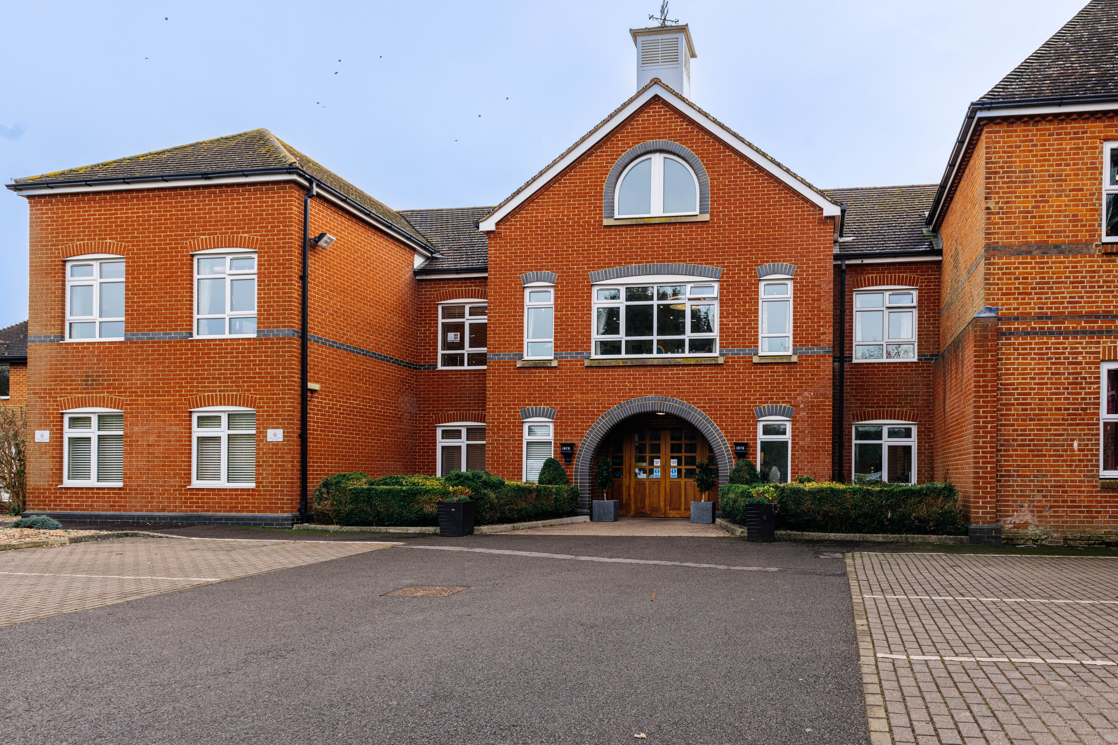 Barchester Healthcare - Winchester House care home 3