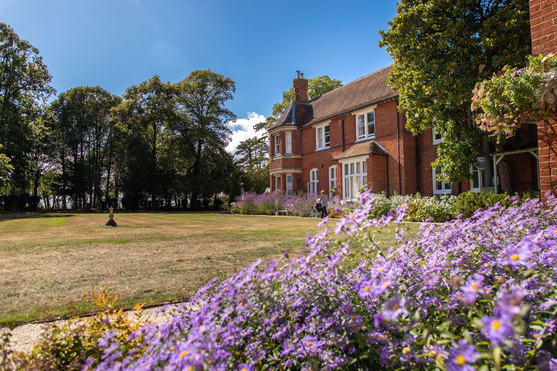 Exterior of Bartlett's Care home in Aylesbury