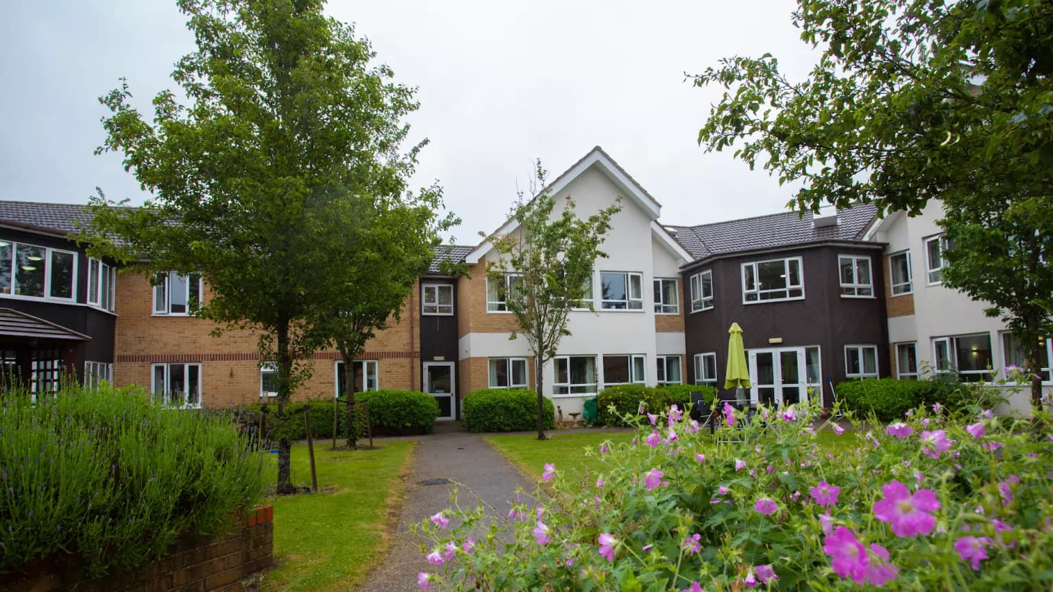 Exterior of Belmont View care home in Hoddesdon, Hertfordshire