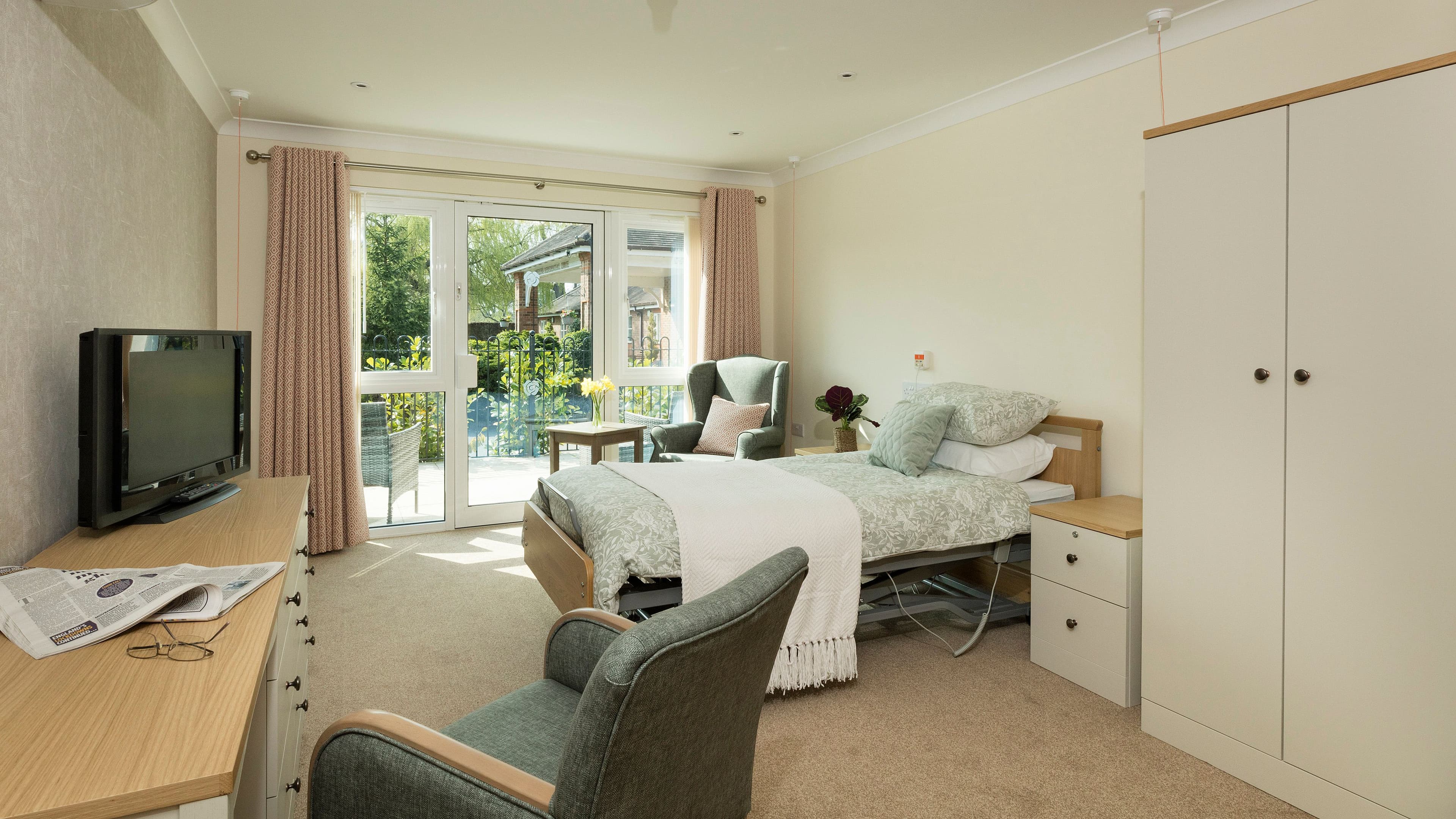 B&M Care - Ashlyns care home 2