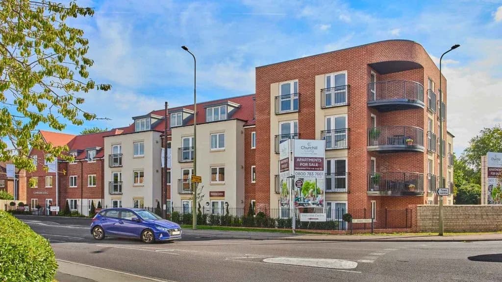 Churchill Living - Bicester - Clementine Lodge in St John's Street, Bicester, Oxfordshire, OX26 6SL - 000