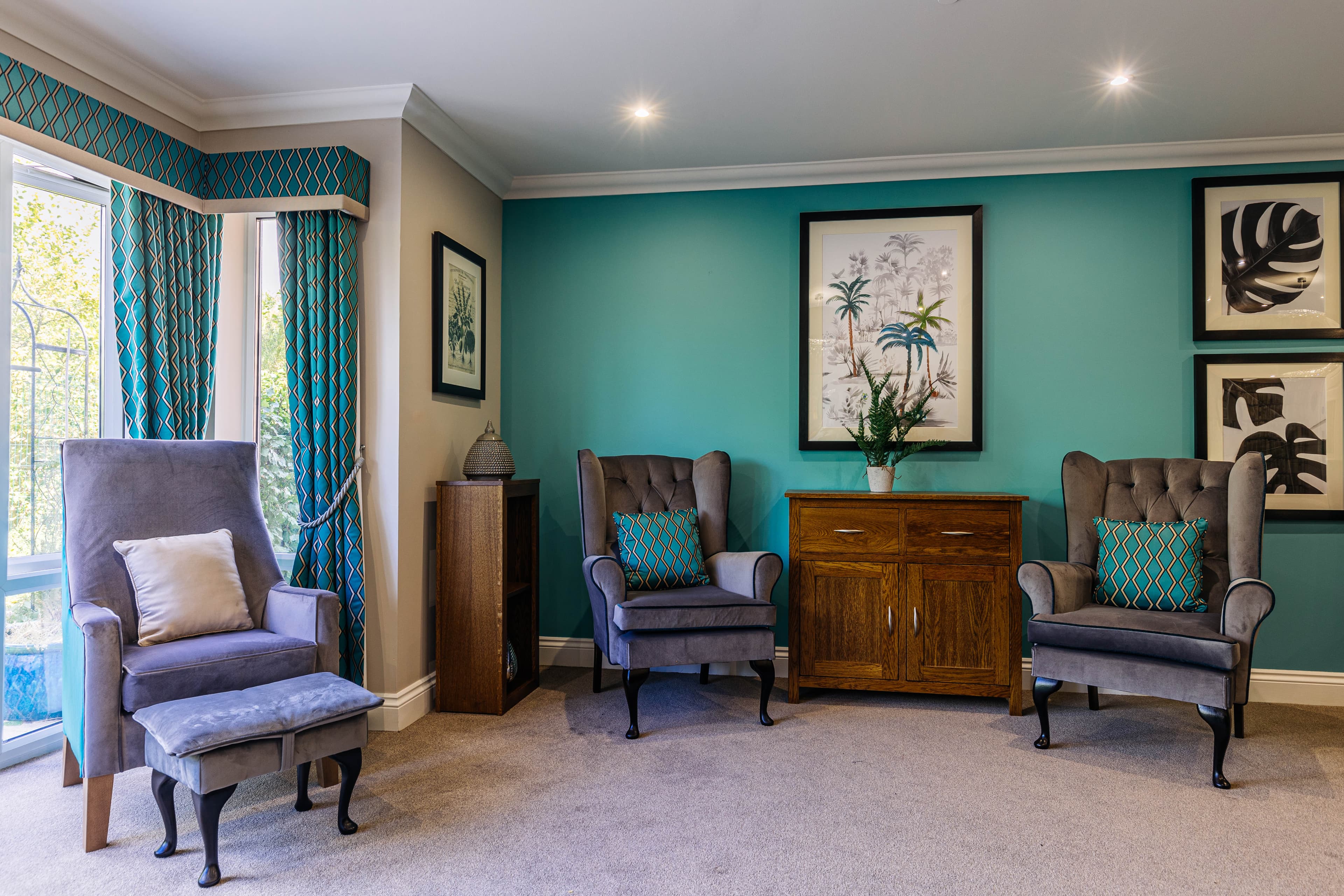 Communal  Area at Oak Grange Care Home in Chester, Cheshire