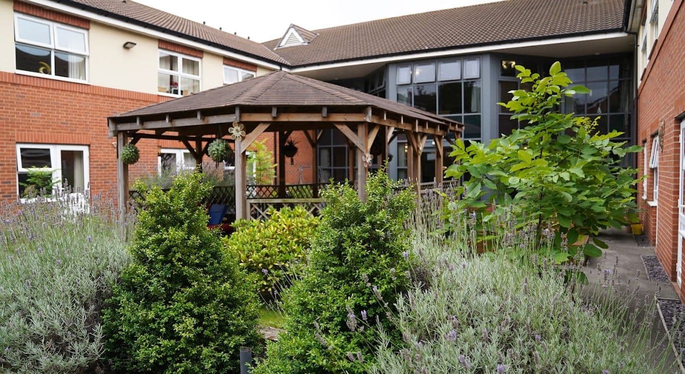 Garden at Exterior of Briarscroft Care Home in Birmingham, West Midlands