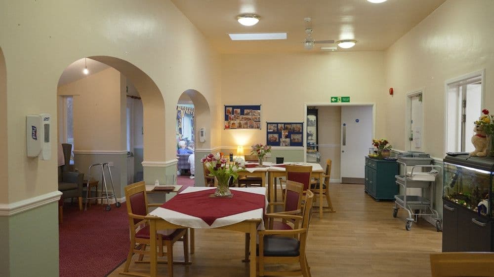 Shaw Healthcare - Brynhyfryd care home 005