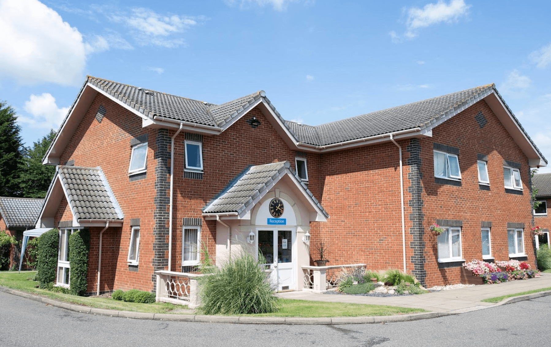 Exterior of Abbotsleigh Mews care home in Sidcup, Greater London