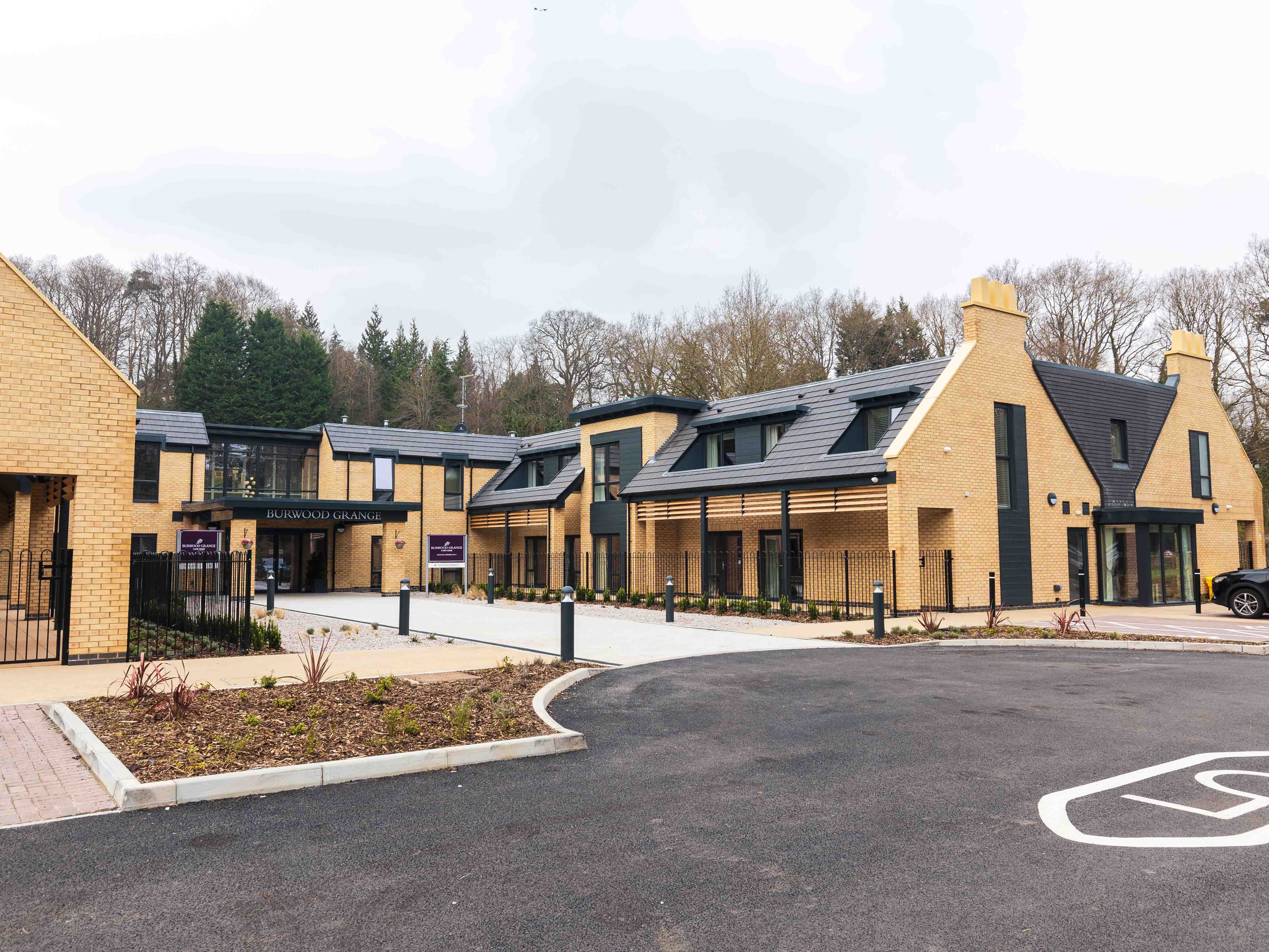Barchester Healthcare - Barchester Healthcare Burwood Grange care home - 003
