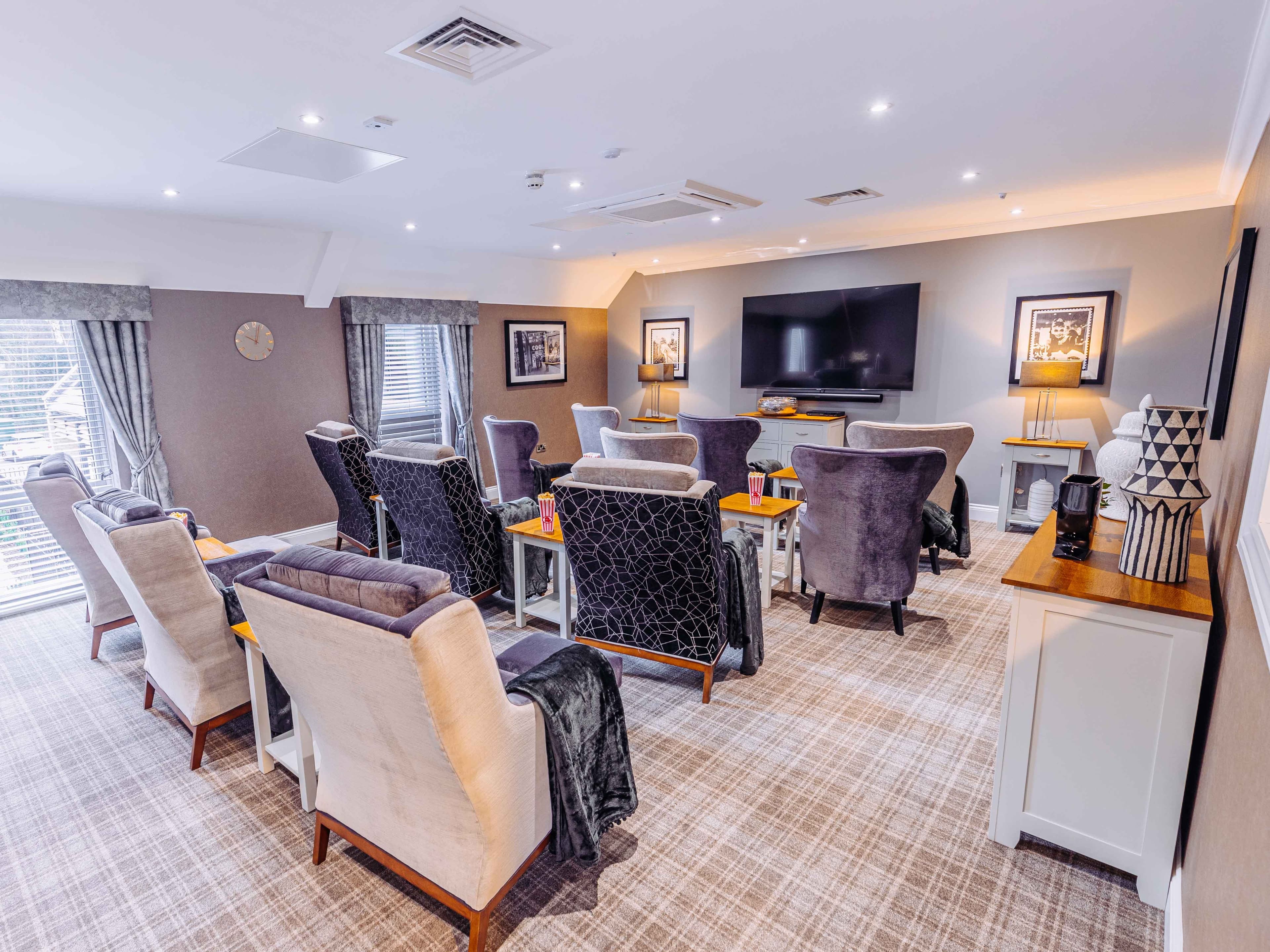 Barchester Healthcare - Barchester Healthcare Burwood Grange care home - 023