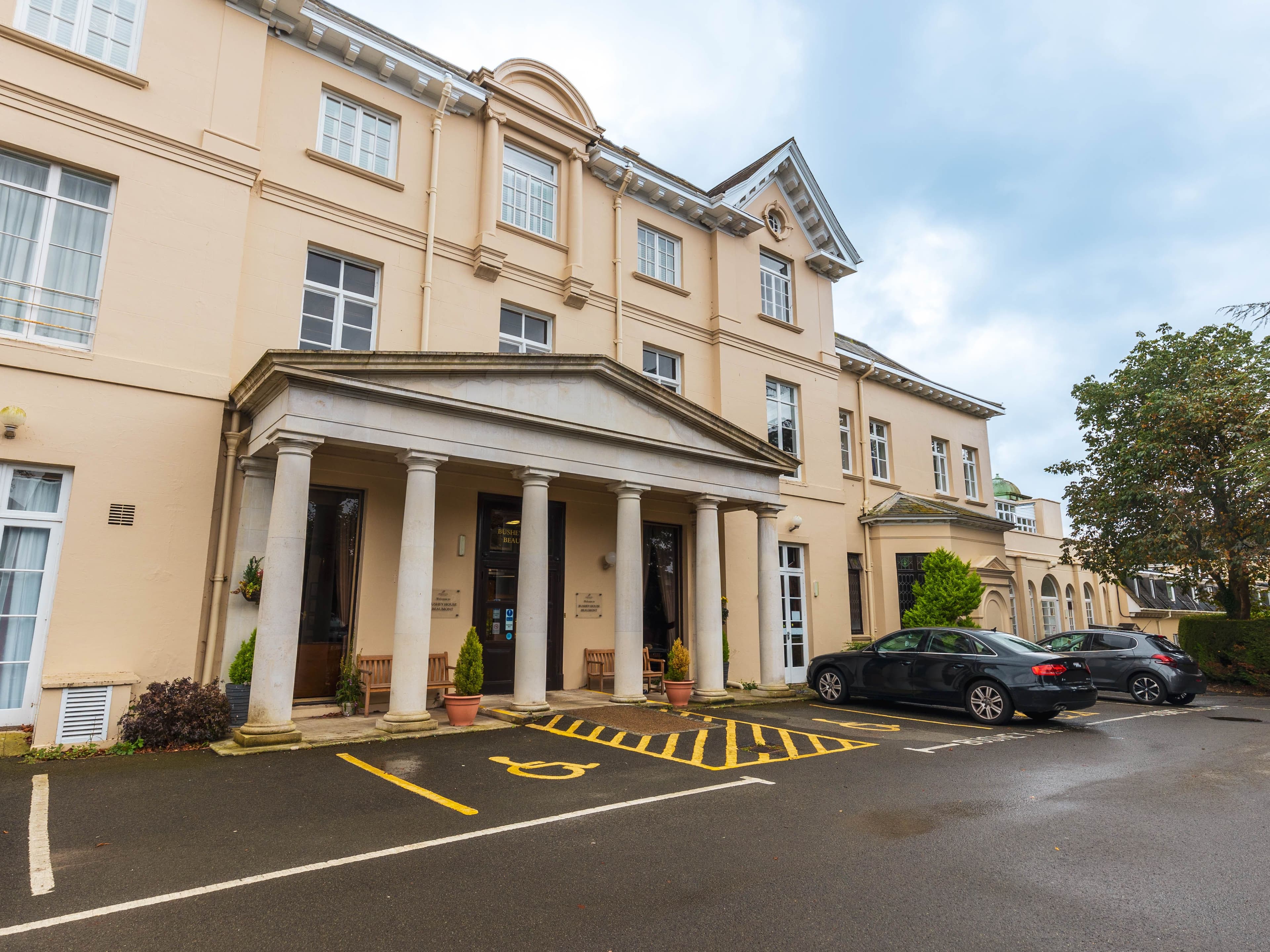 Barchester Healthcare - Barchester Healthcare Bushey House Beaumont care home - 021