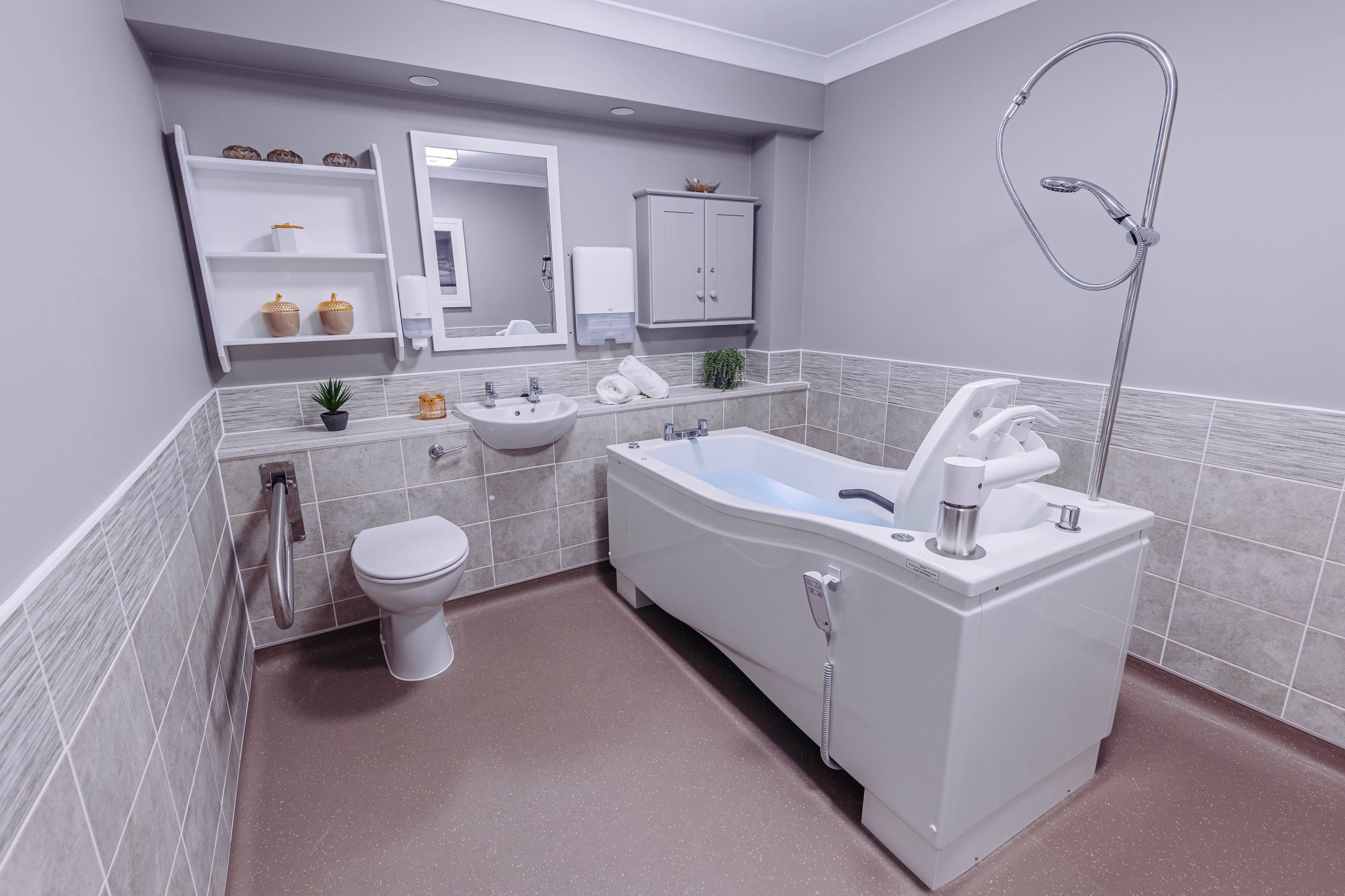 Barchester Healthcare - Barchester Healthcare Bushey House Beaumont care home - 015