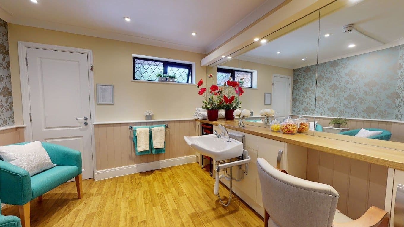 Forest Care - Cedar Lodge care home - 006