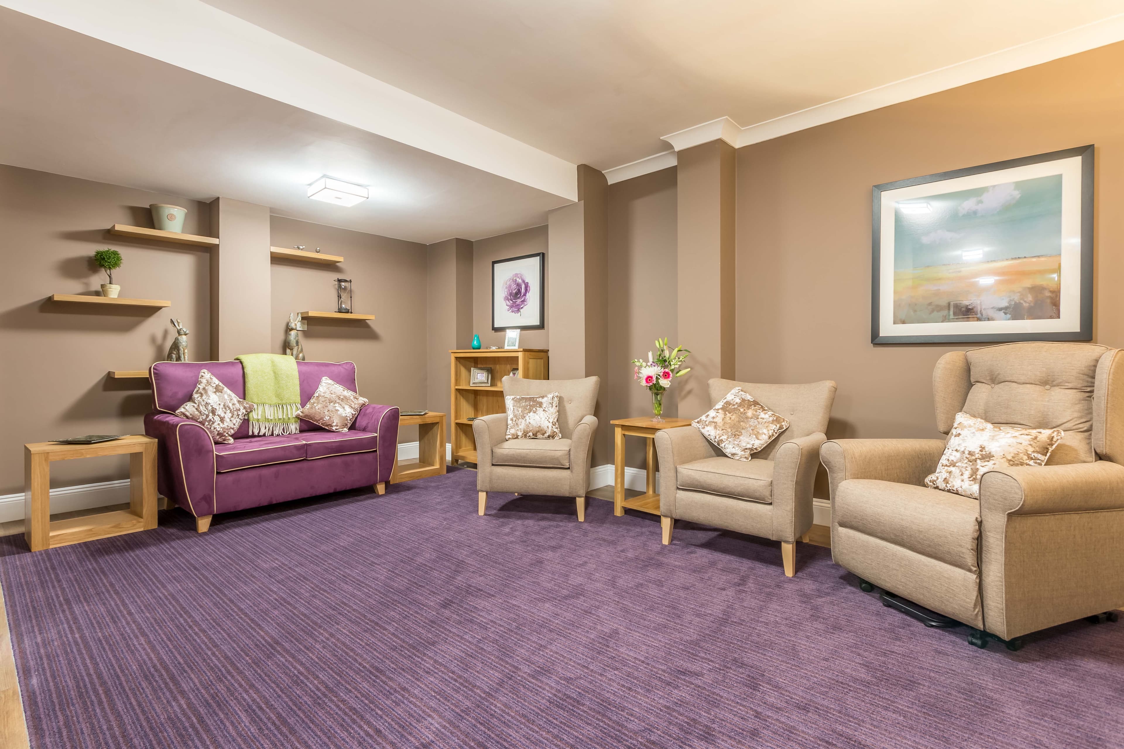 Barchester Healthcare - Chalfont Lodge care home 14