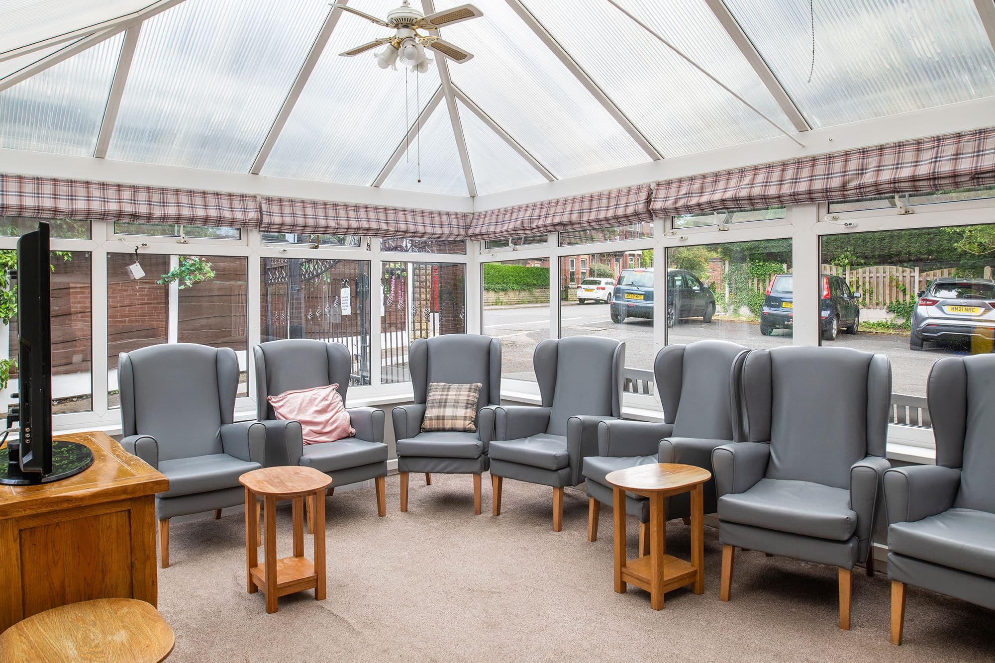 Devonshire Care - Charnley House care home 2