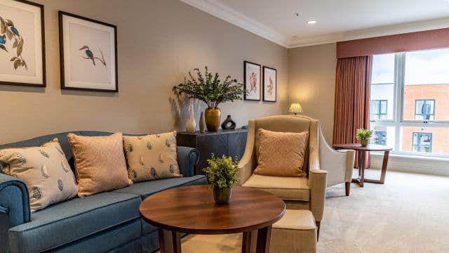 Communal Lounge at Chartwell Manor Care Home in Aylesbury, Buckinghamshire