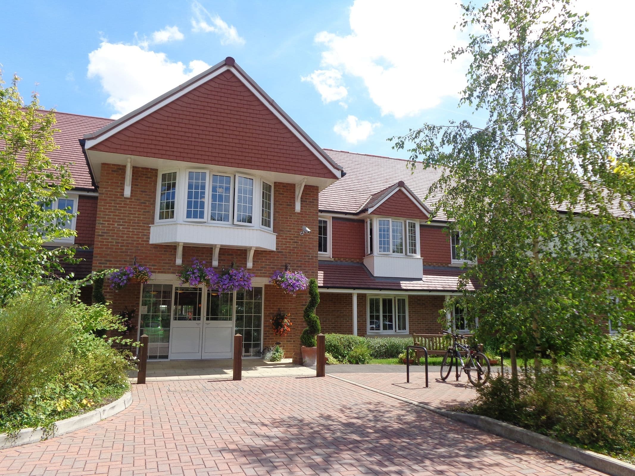 Barchester Healthcare - Cherry Blossom Manor care home 3