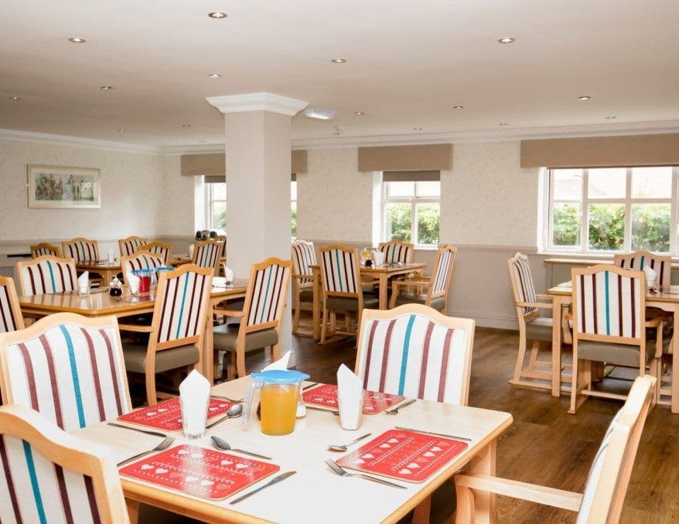 Dovehaven - Church View care home 3