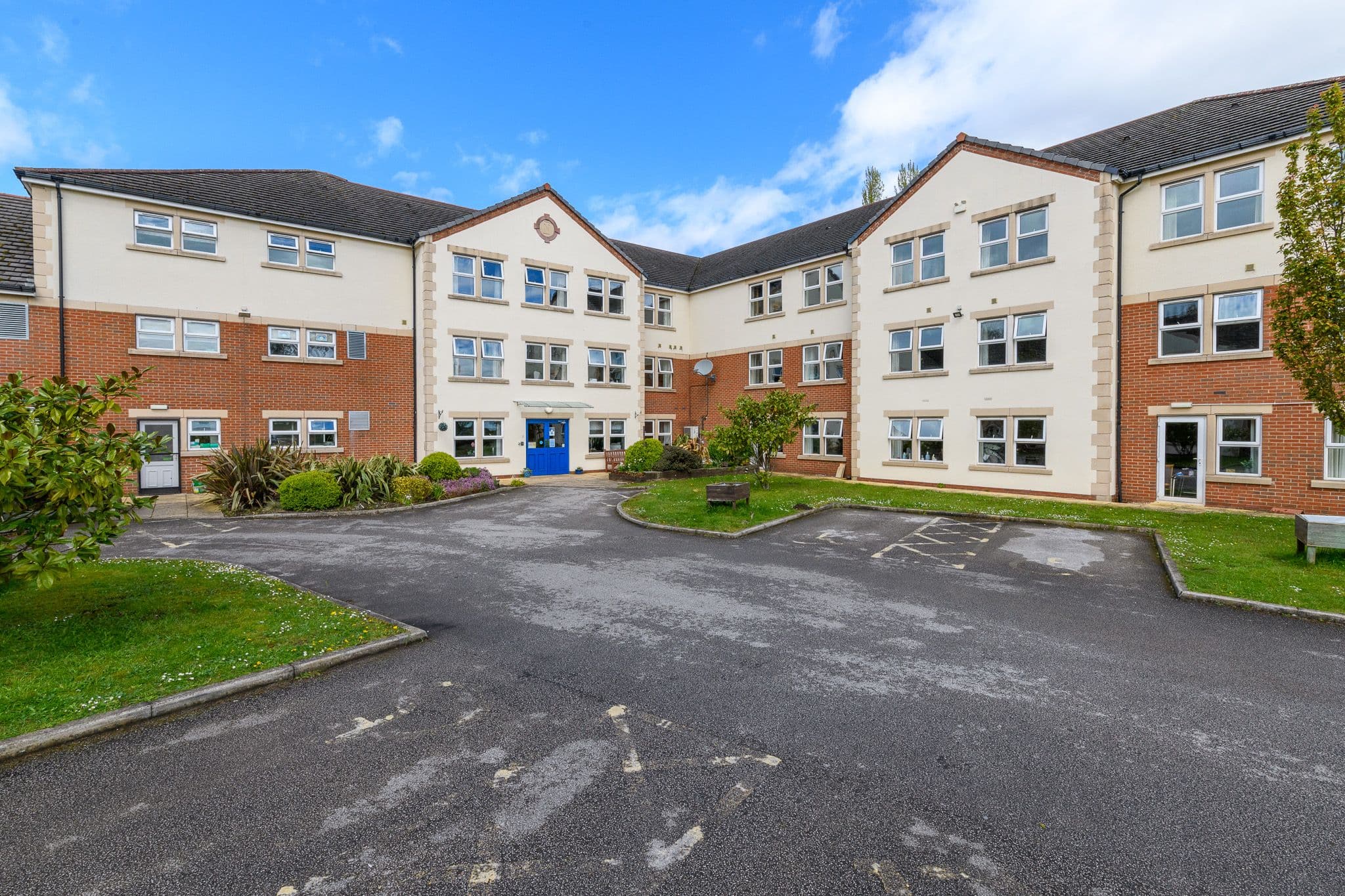 Highgate Care - Clipstone Hall and Lodge care home - 004