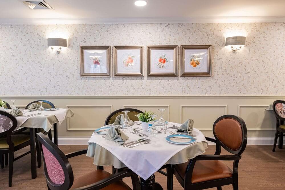 Dining Area at Cuttlebrook Hall Care Home in Thame, Oxfordshire