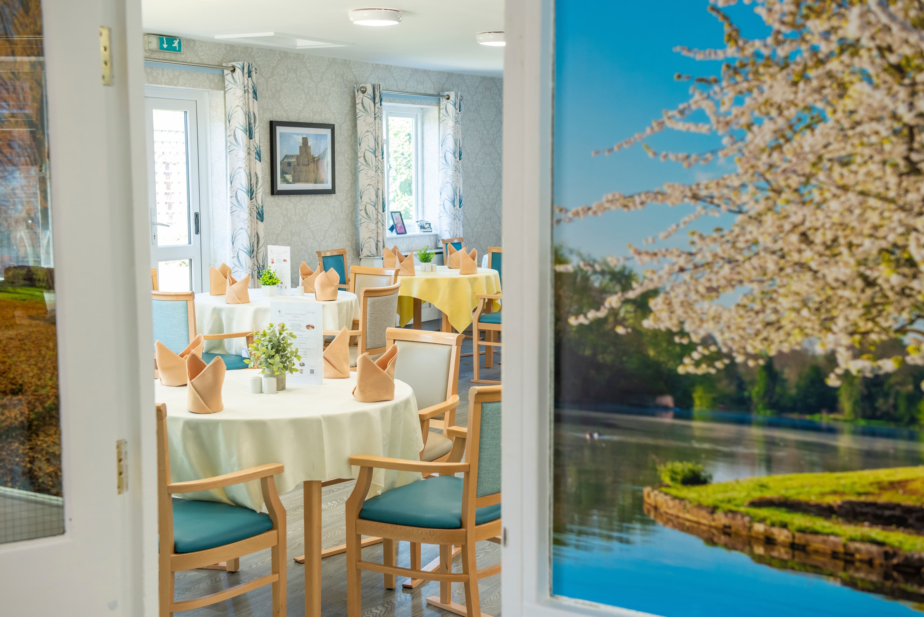 Advinia Health Care - Madeira House care home - 006